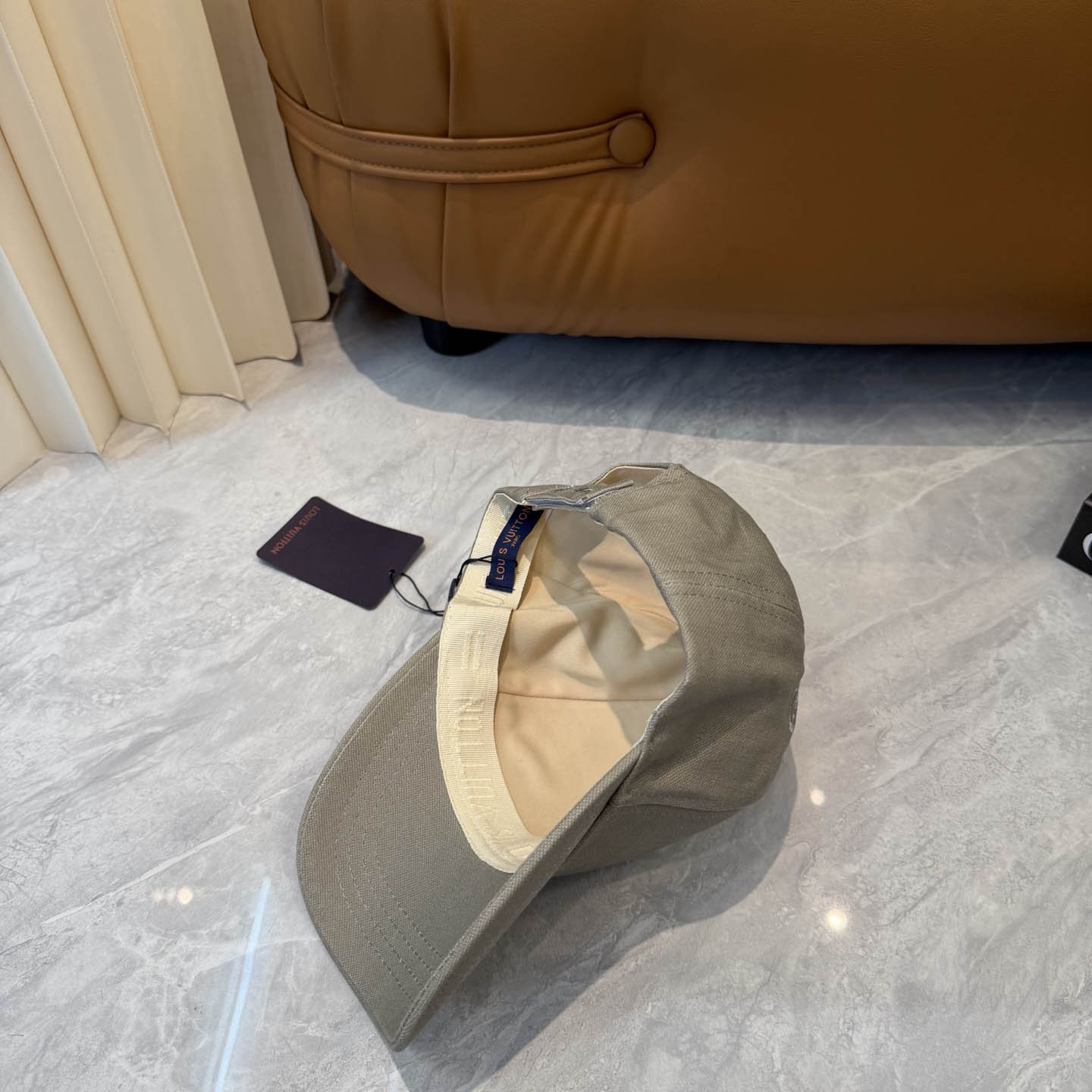 Louis Vuitton Cap - DesignerGu