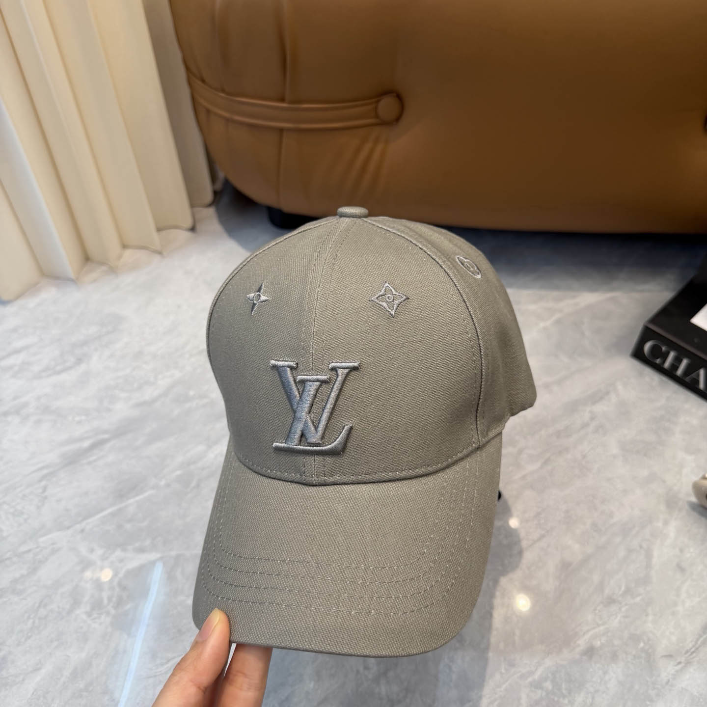 Louis Vuitton Cap - DesignerGu