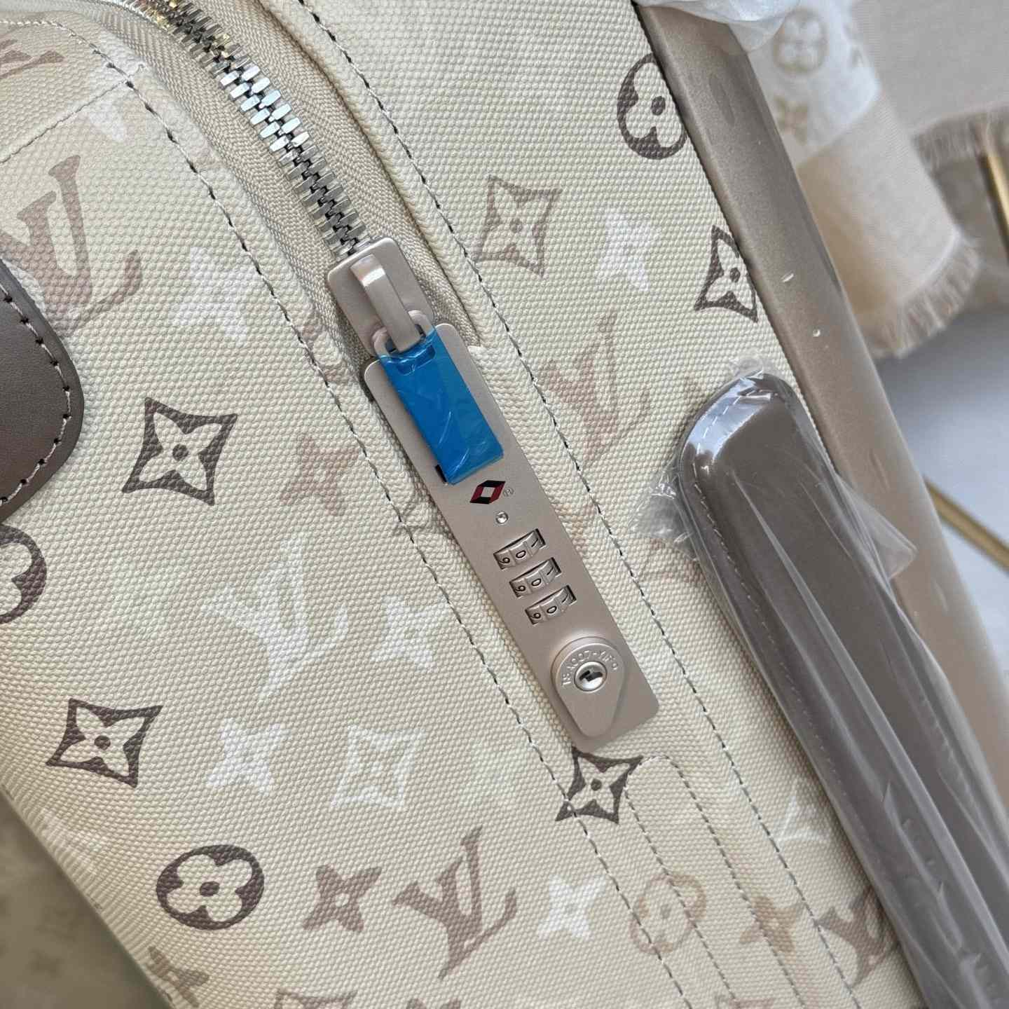 Louis Vuitton Horizon 55 M29160 - DesignerGu