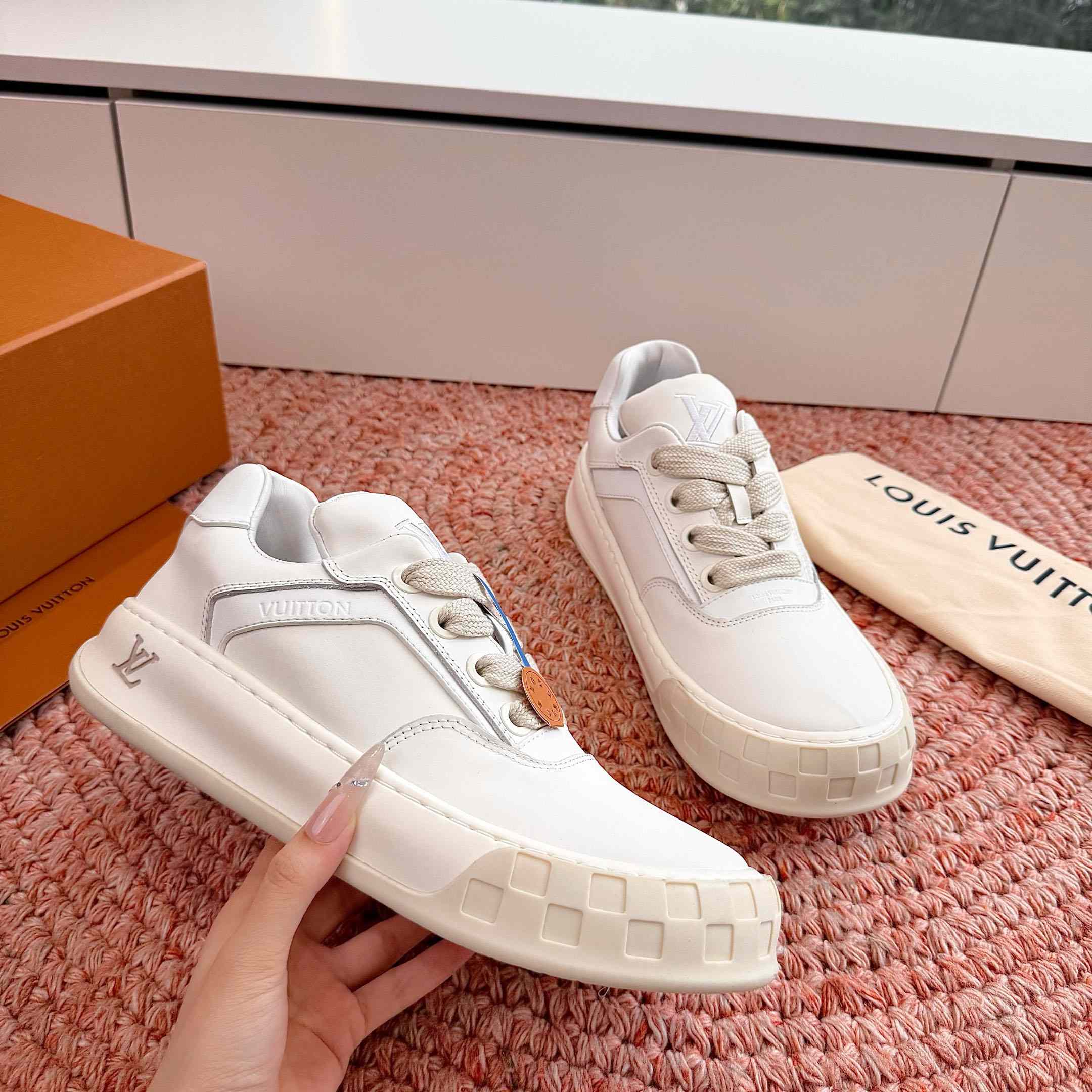 Louis Vuitton LV Tilted Sneaker 1AJWE5 - DesignerGu