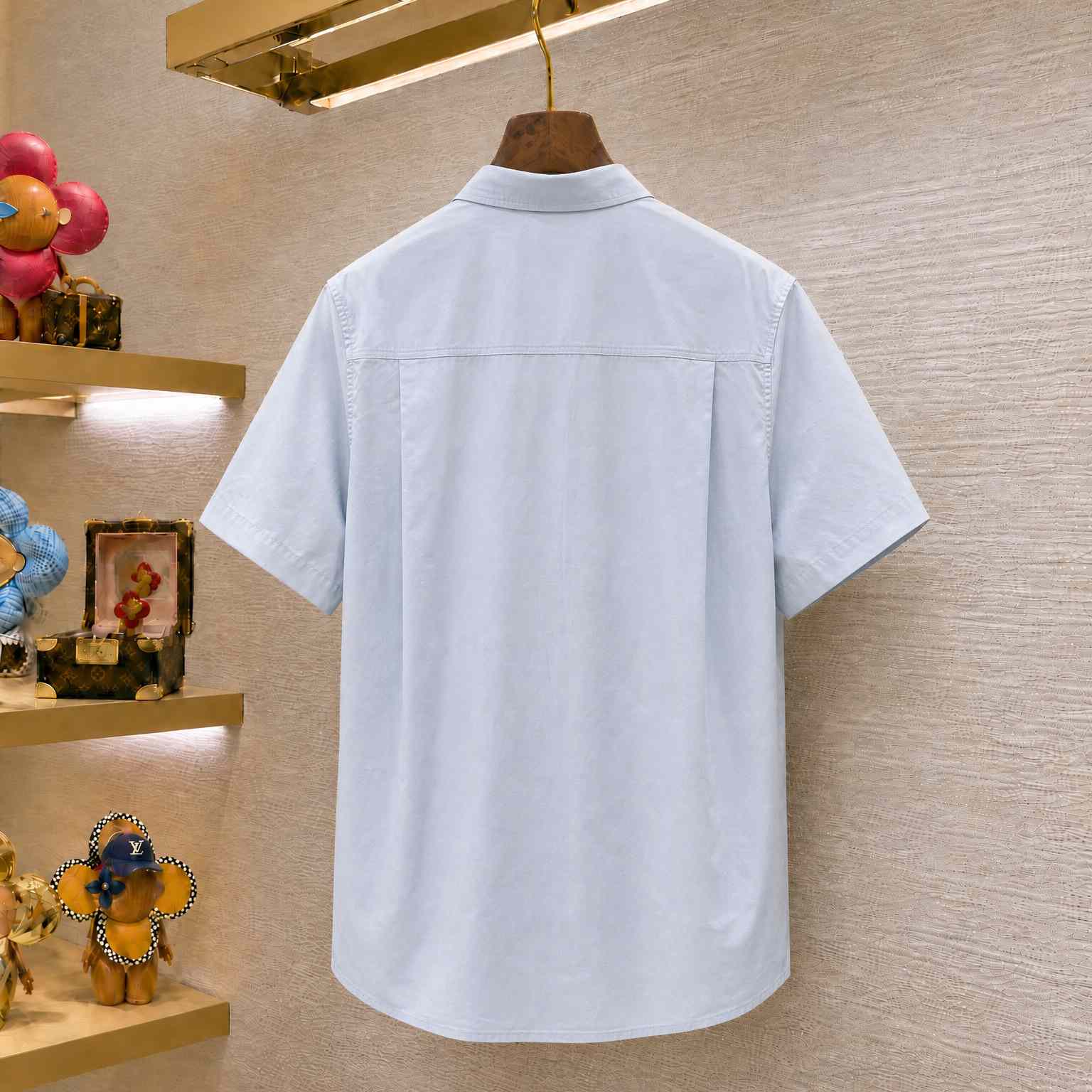 Louis Vuitton Short-Sleeved Shirt With Zipper Pocket - DesignerGu
