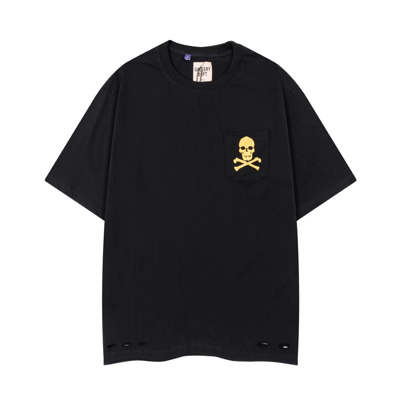 Gallery Dept. Skull And Crossbones T-Shirt - DesignerGu