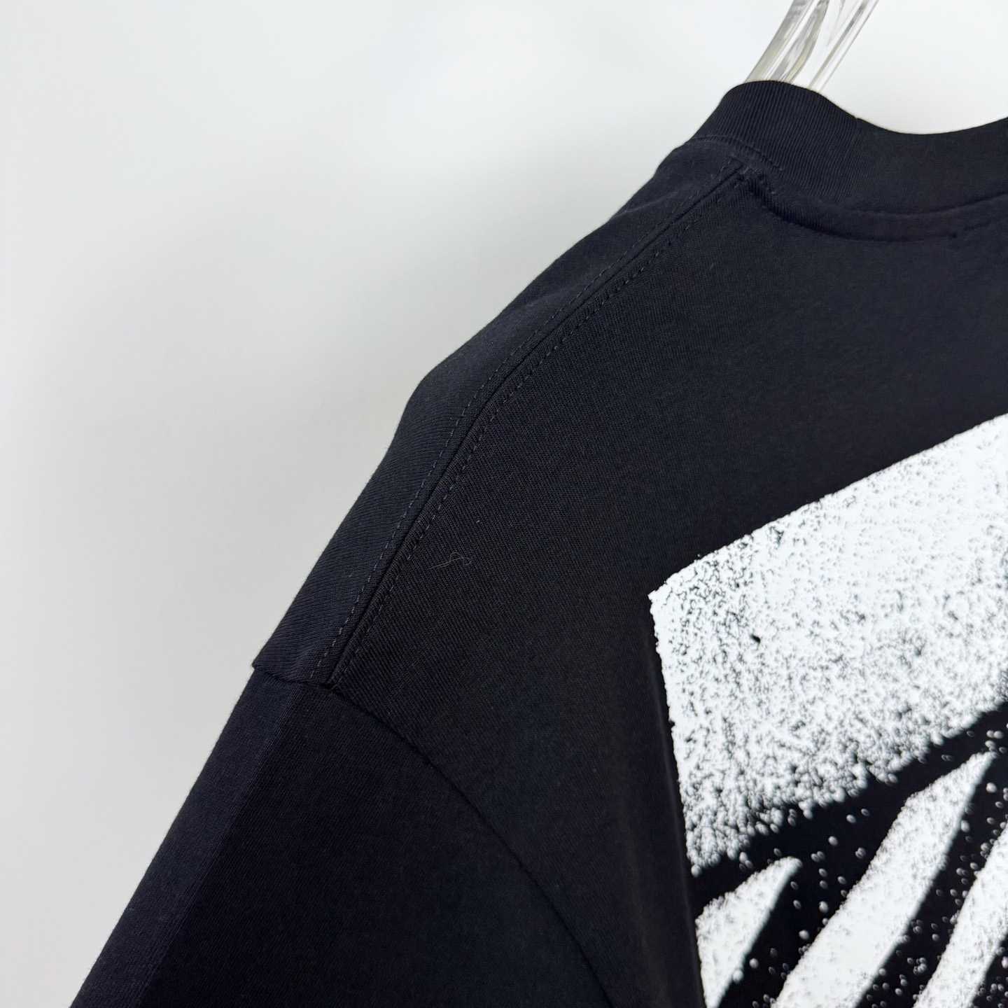 Off-White Sprayed Painted Twill Pattern T-Shirt - DesignerGu