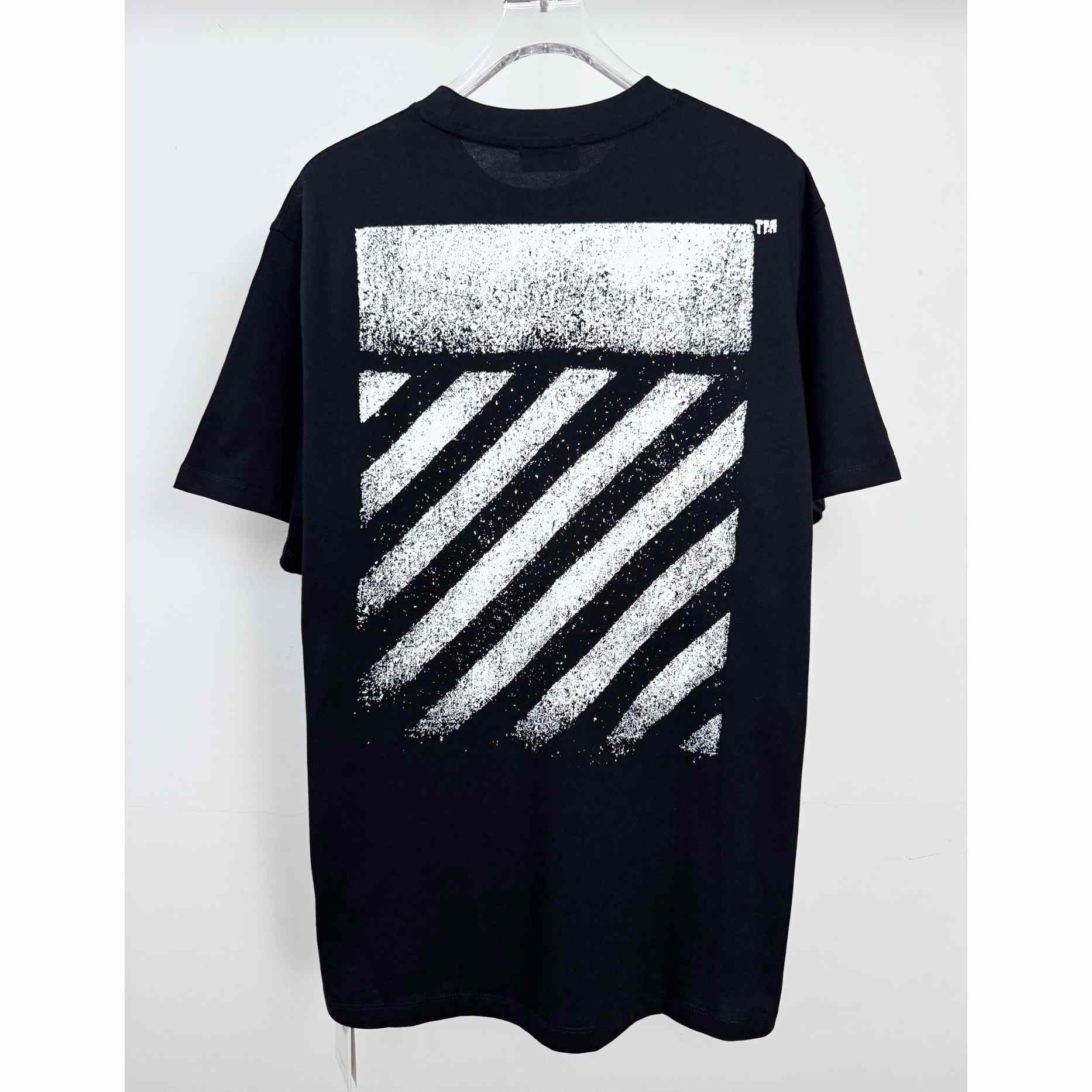 Off-White Sprayed Painted Twill Pattern T-Shirt - DesignerGu