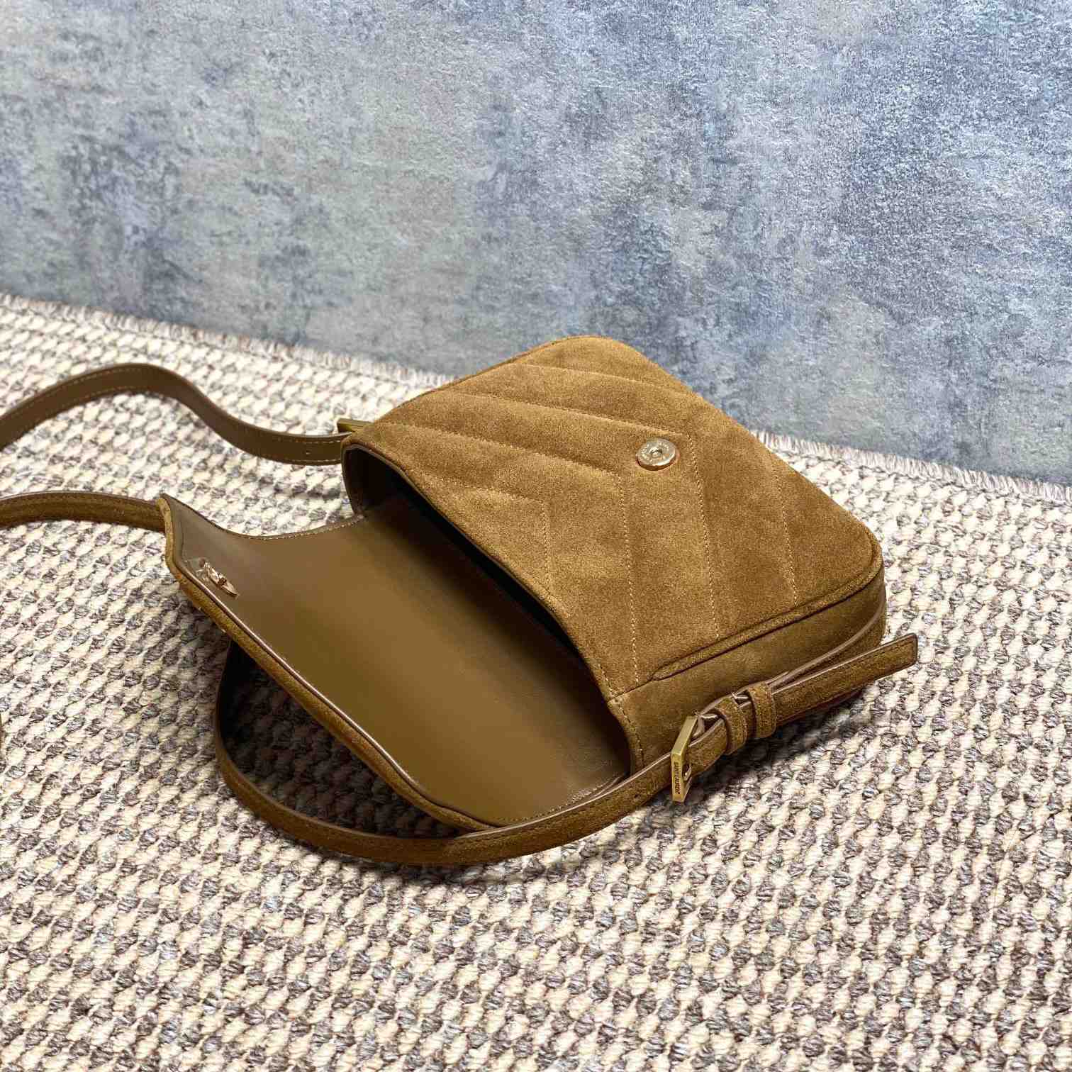 Saint Laurent Loulou Toy Crossbody In Matelasse Suede - DesignerGu