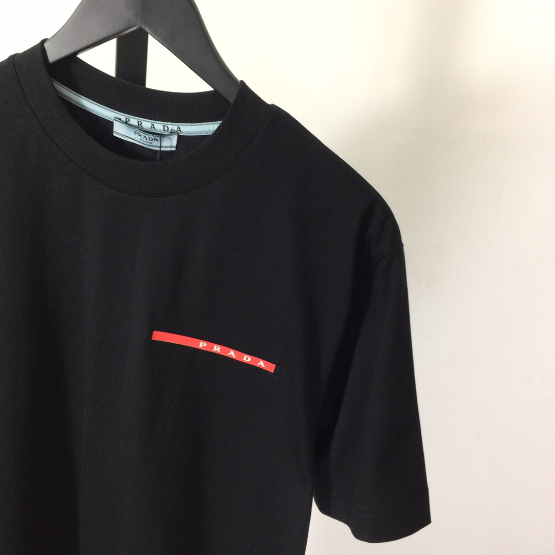 Prada Piqué T-Shirt - DesignerGu