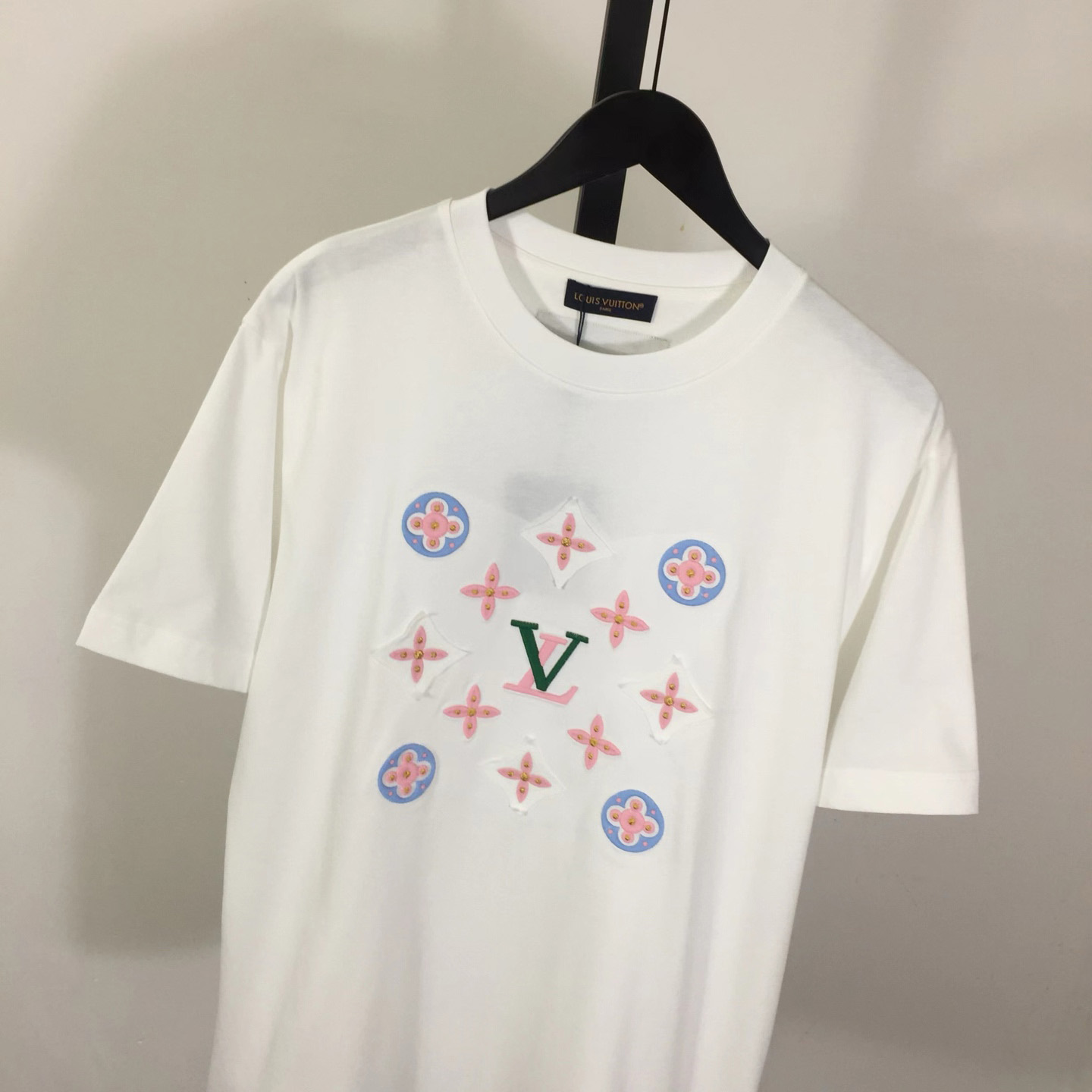 Louis Vuitton Logo Cotton T-Shirt  - DesignerGu