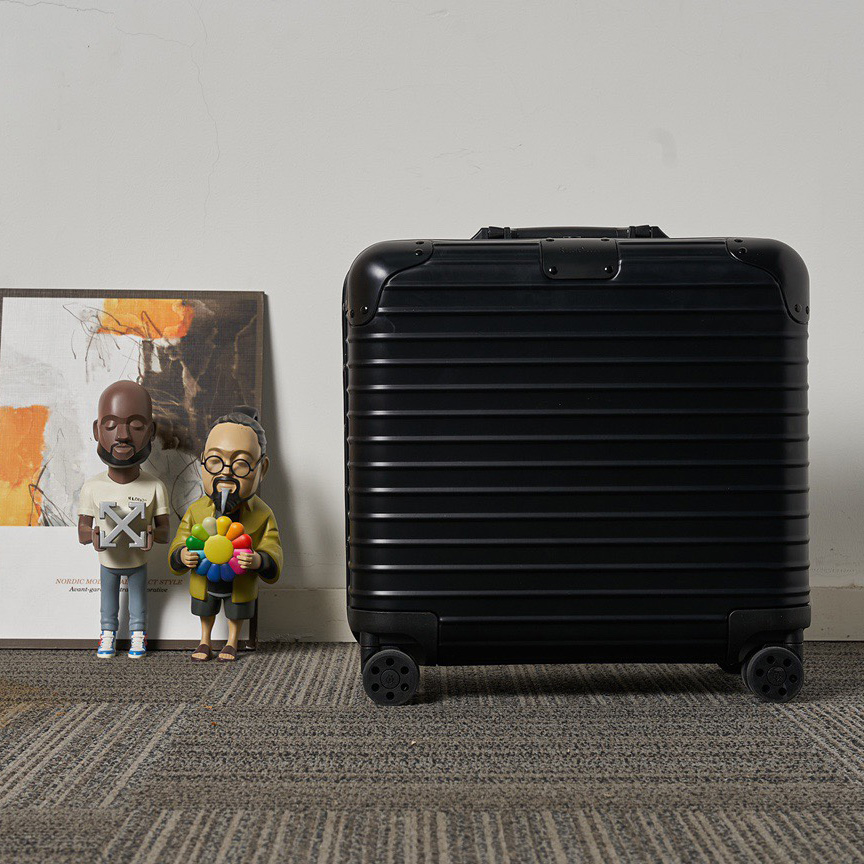 Rimowa Original Compact - DesignerGu