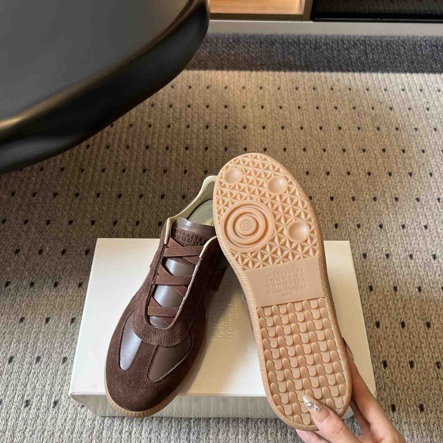 Maison Margiela Replica Sneakers - DesignerGu