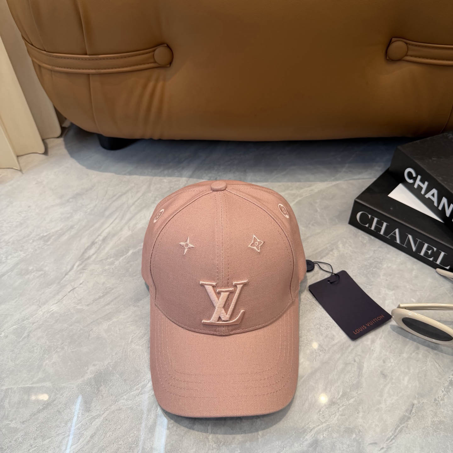 Louis Vuitton Cap - DesignerGu