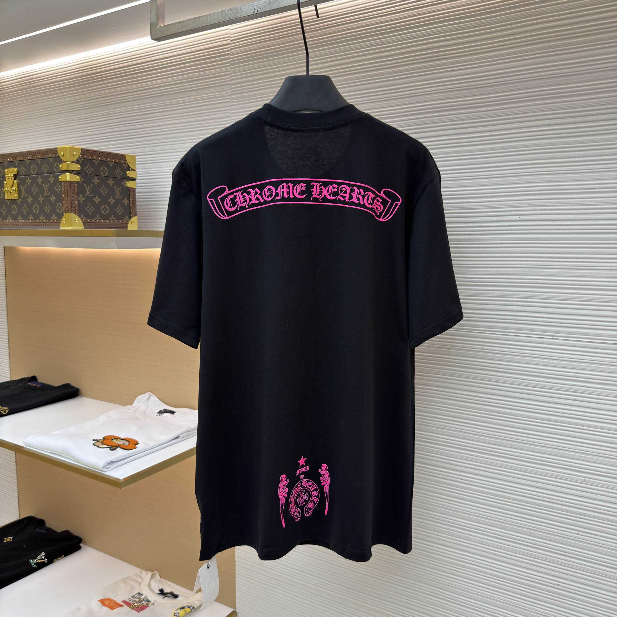 Chrome Hearts Foti Logo Short-Sleeve T-Shirt 'Black/Pink' - DesignerGu