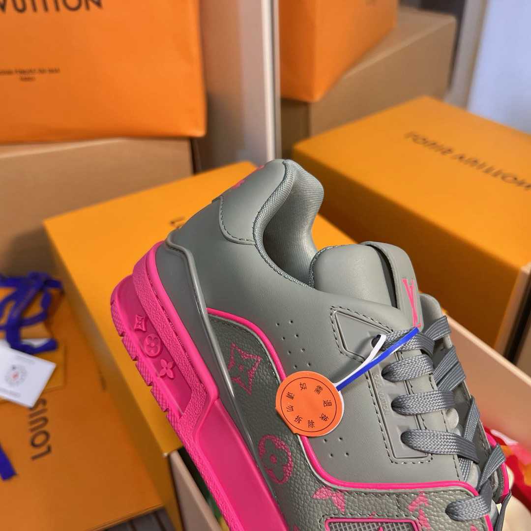 Louis Vuitton LV Trainer Sneaker 1AHTPD（upon uk size） - DesignerGu