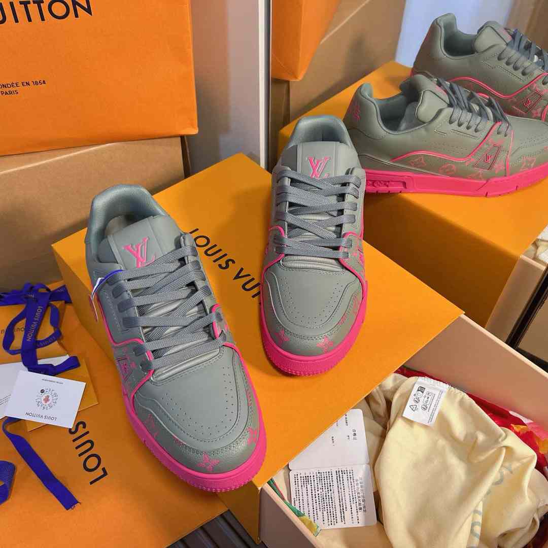 Louis Vuitton LV Trainer Sneaker 1AHTPD（upon uk size） - DesignerGu