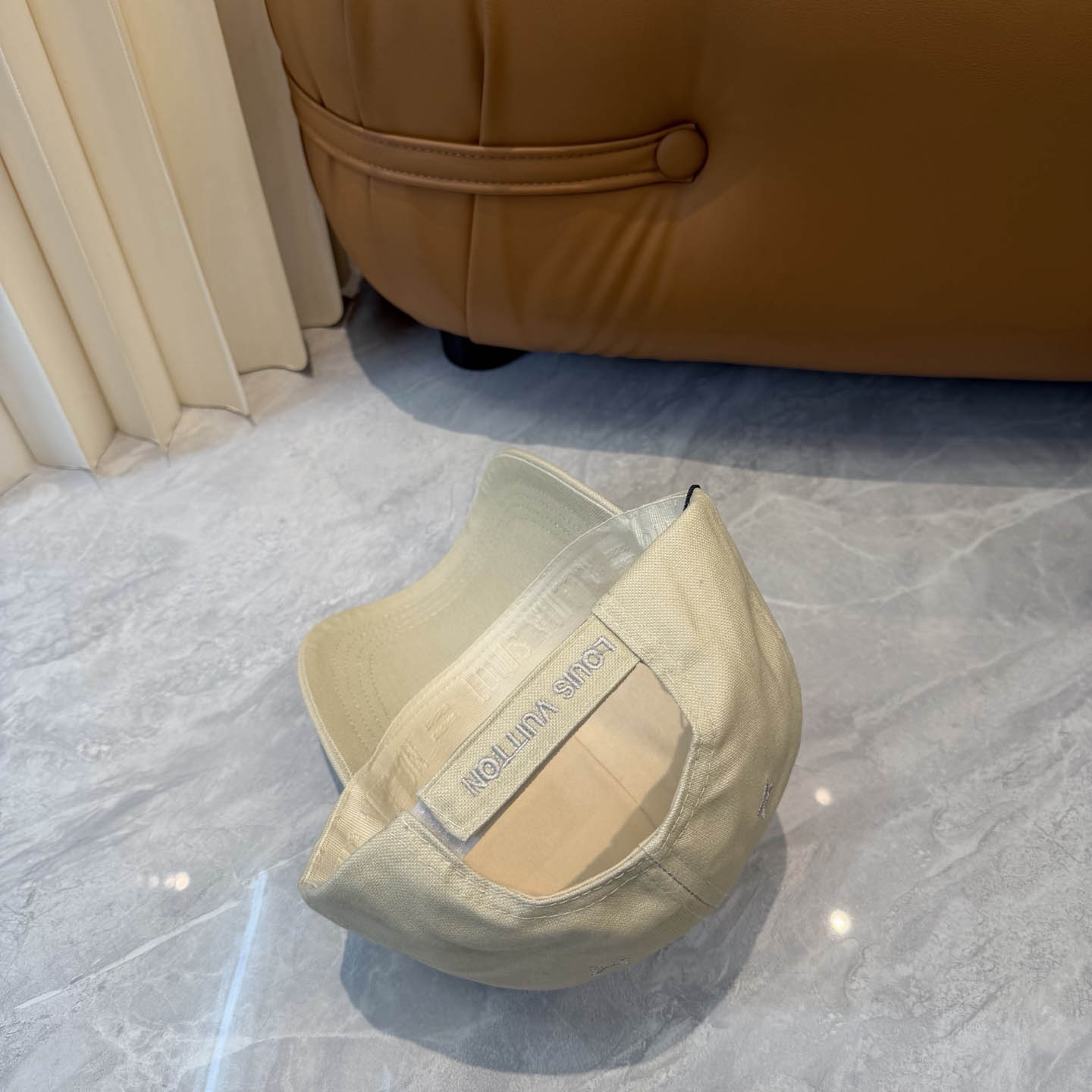 Louis Vuitton Cap - DesignerGu