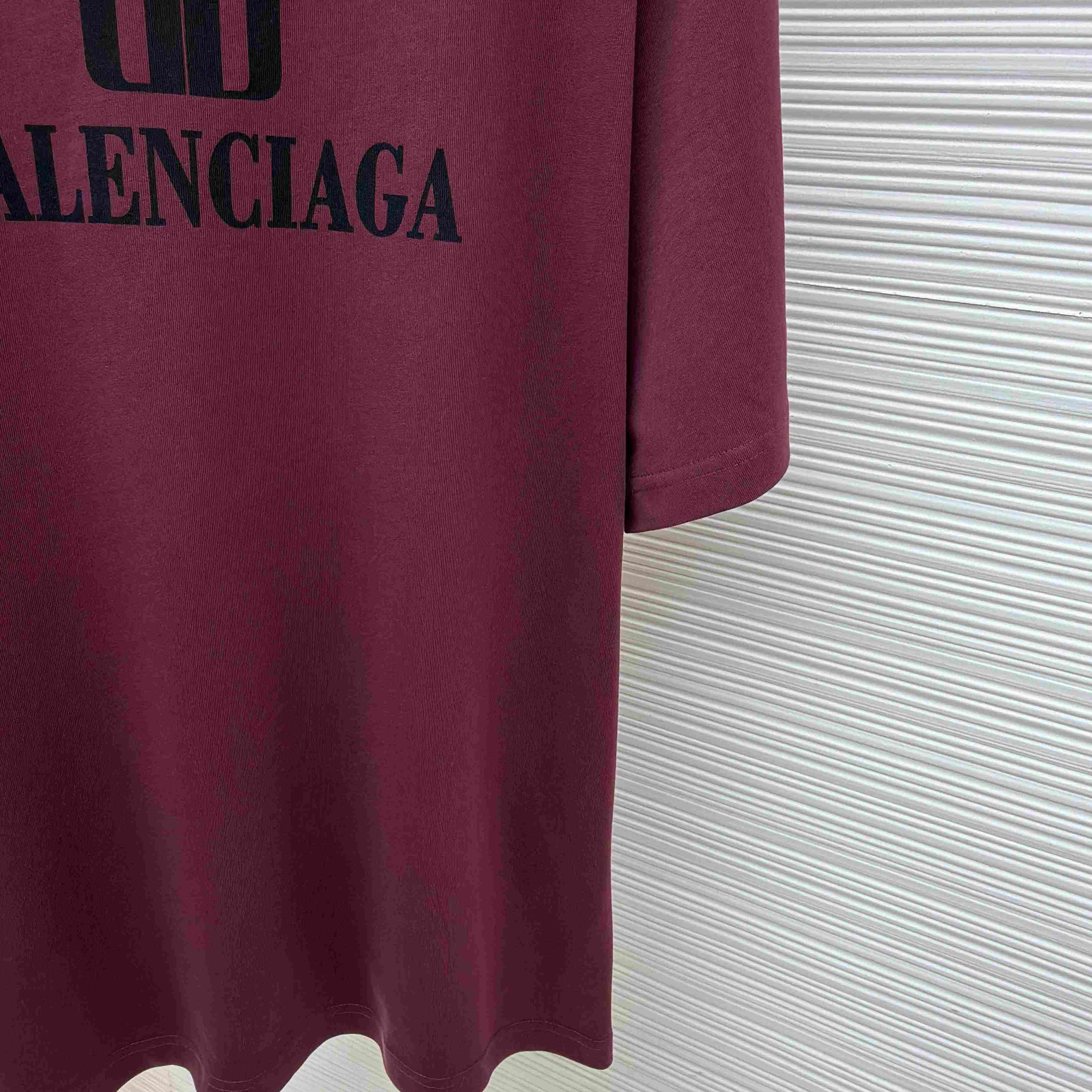 Balenciaga  Nano BB Logo Oversized T-Shirt - DesignerGu