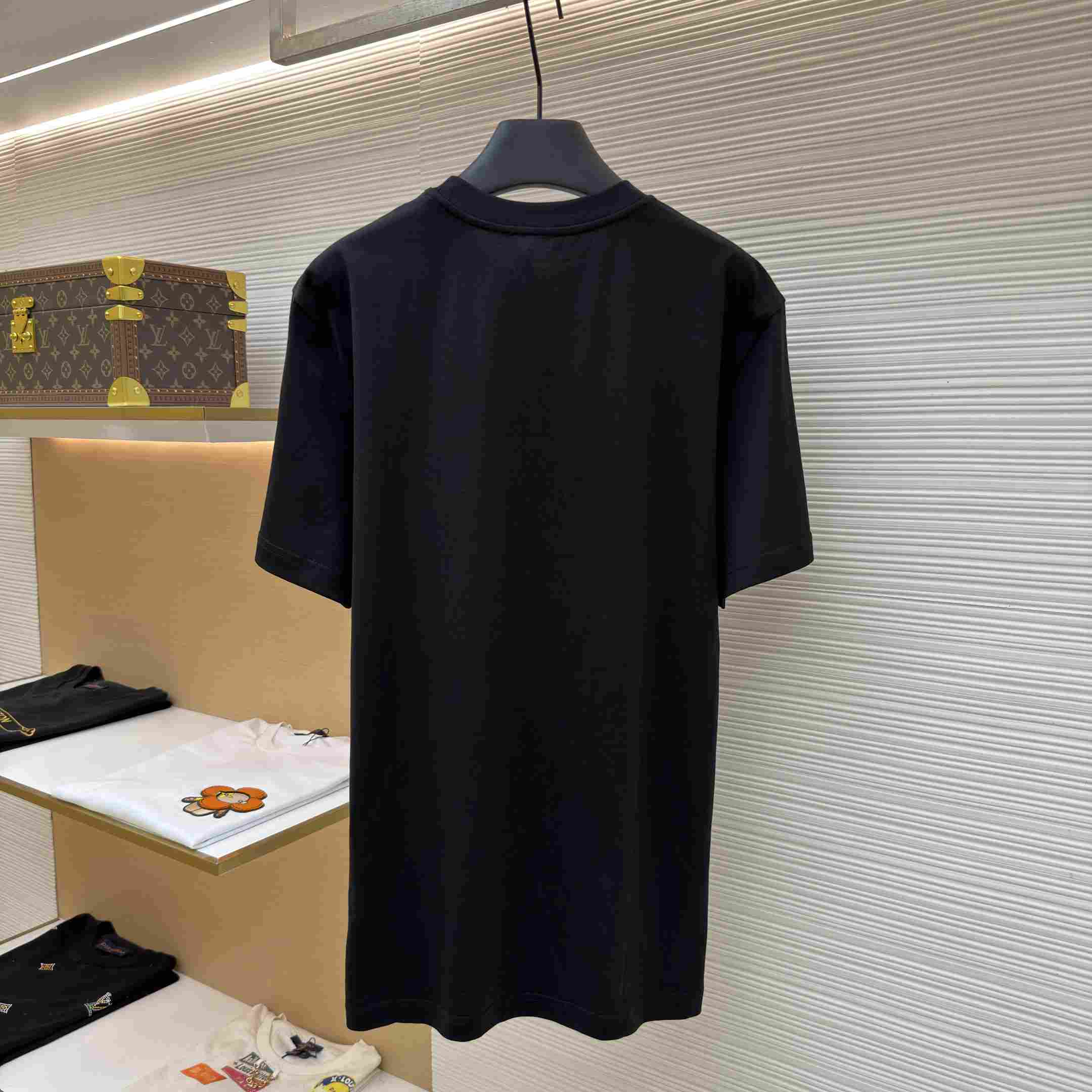 Moncler Logo Print Cotton T-Shirt - DesignerGu