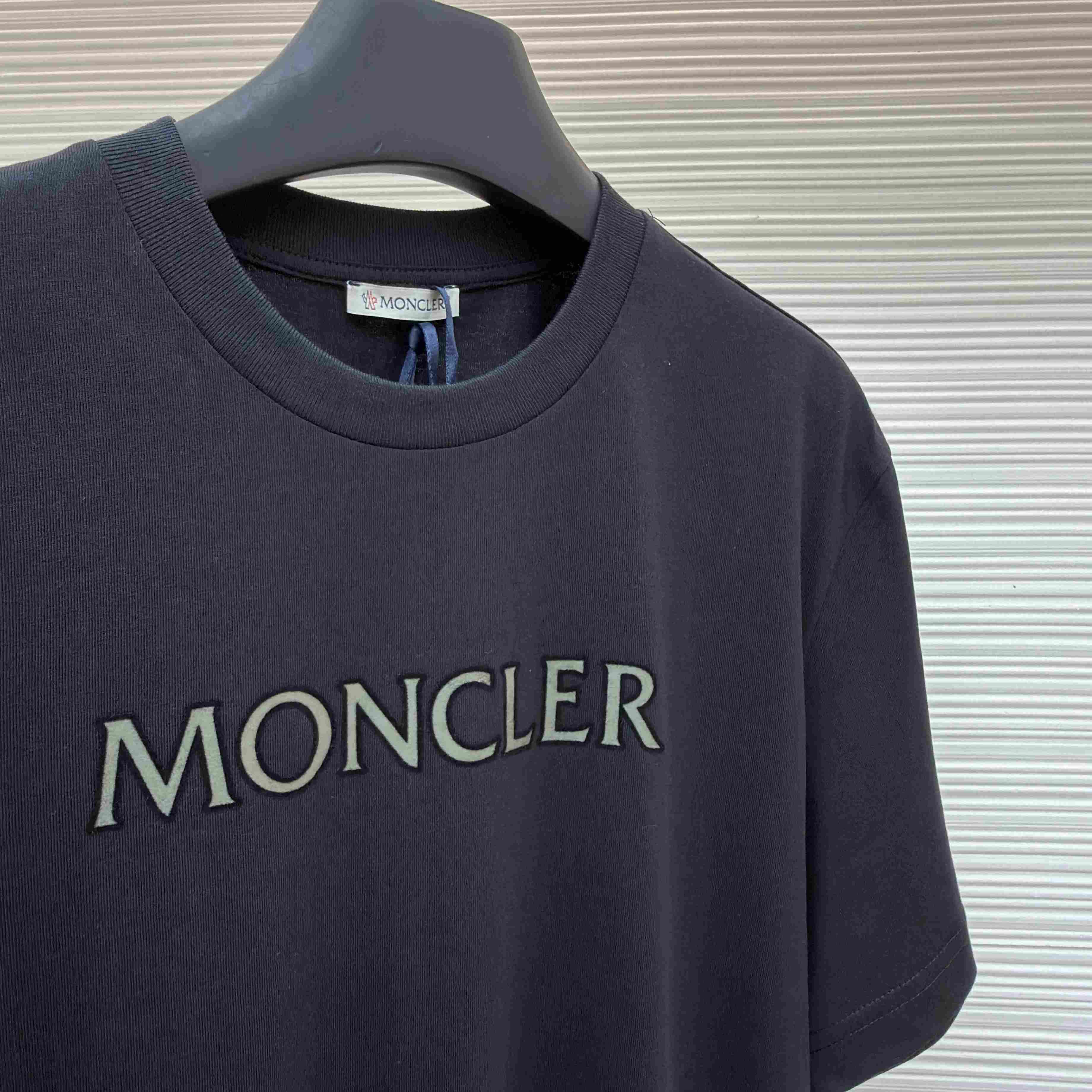 Moncler Logo Print Cotton T-Shirt - DesignerGu
