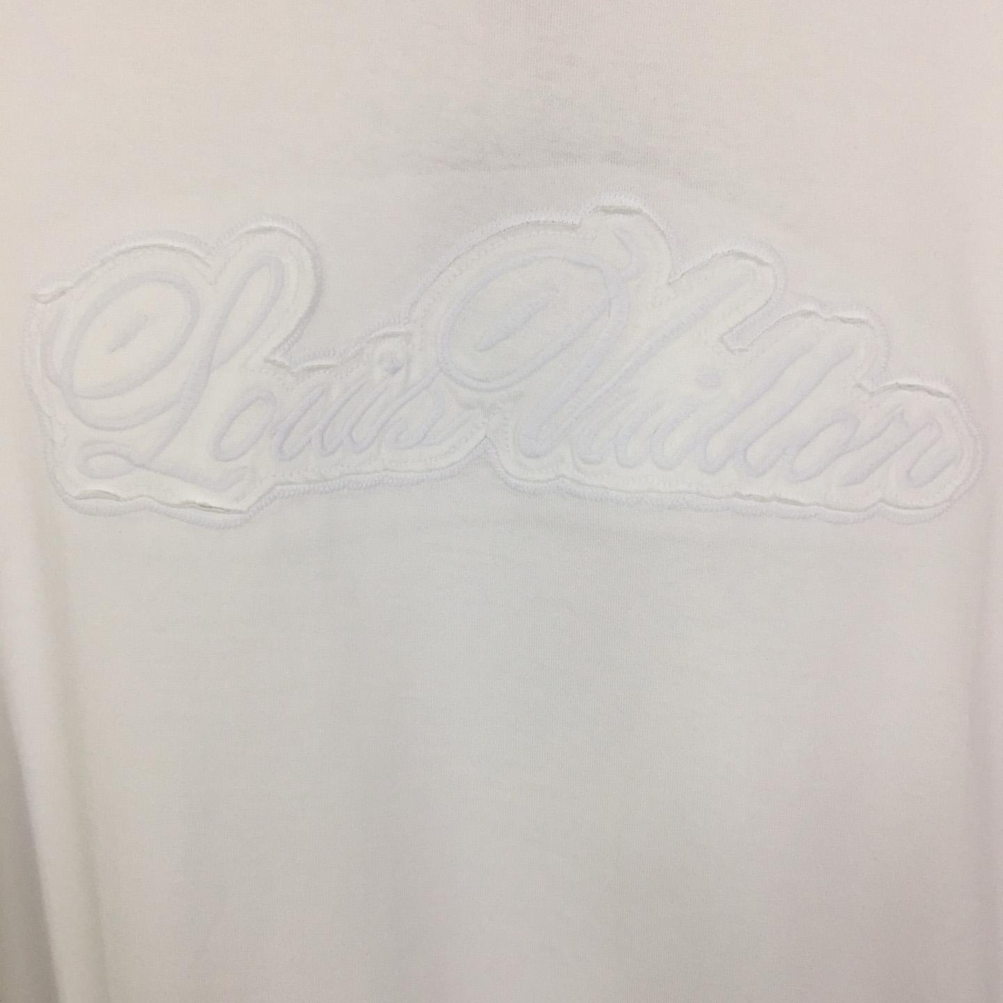 Louis Vuitton Logo Cotton T-Shirt  - DesignerGu