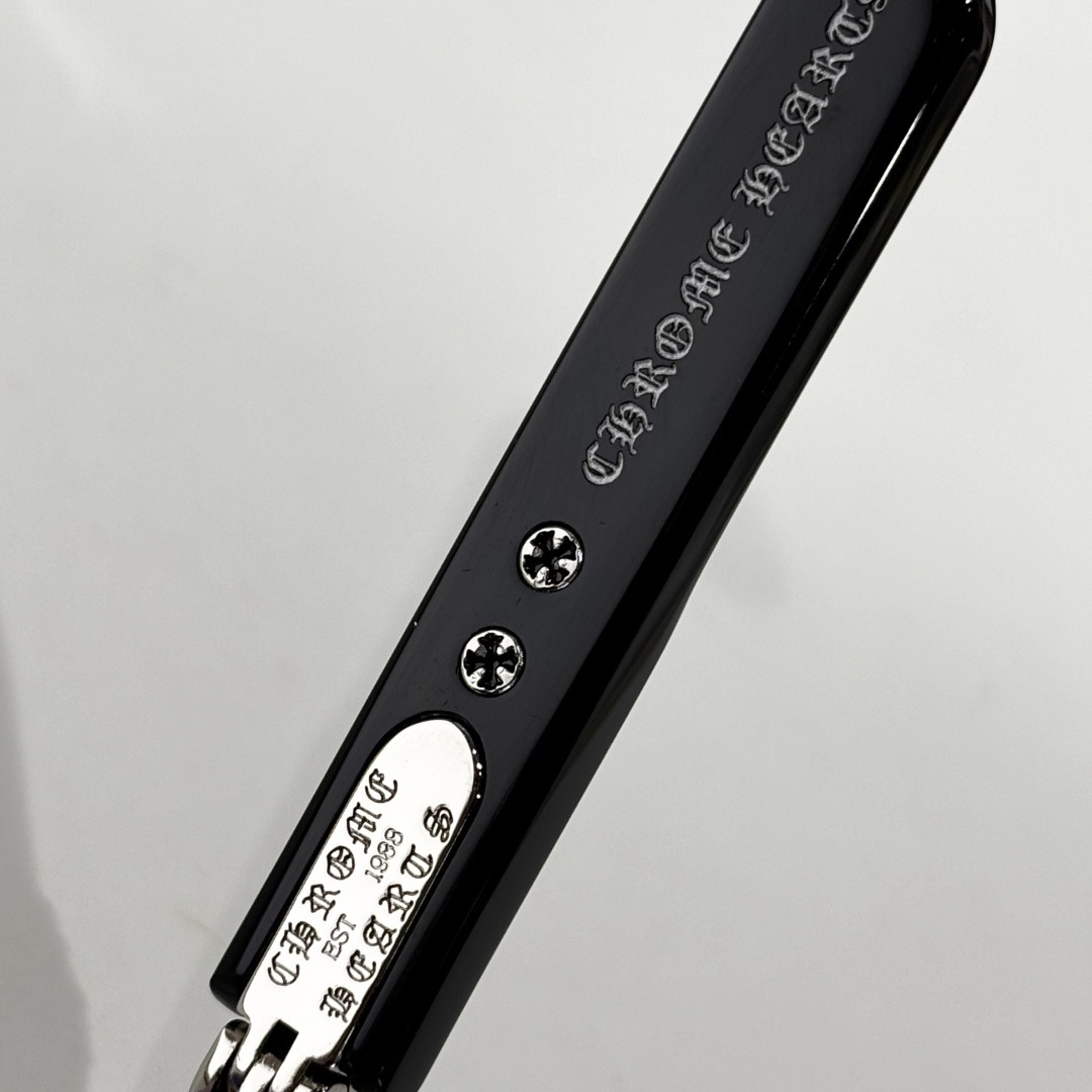 Chrome Hearts DEPPE II Sunglasses - DesignerGu