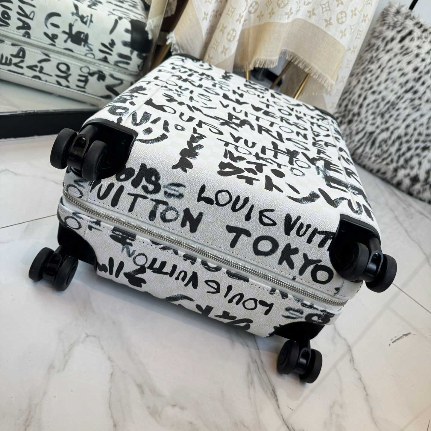 Louis Vuitton Horizon 55 N40795 - DesignerGu