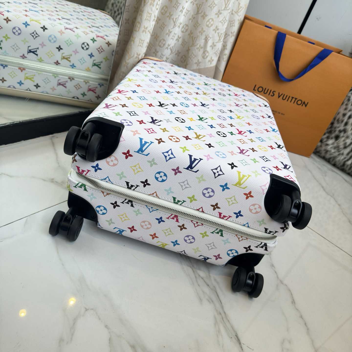 Louis Vuitton LV x TM Horizon 55 M27899 - DesignerGu