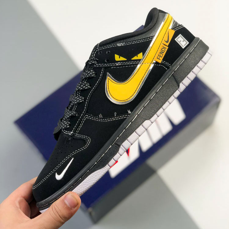 Nike Dunk × Fendi Sneaker KK1333-049 - DesignerGu