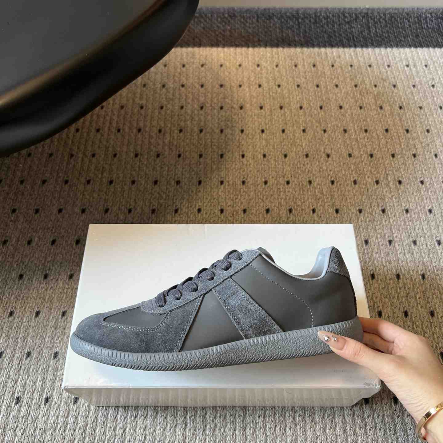 Maison Margiela Replica Sneakers - DesignerGu