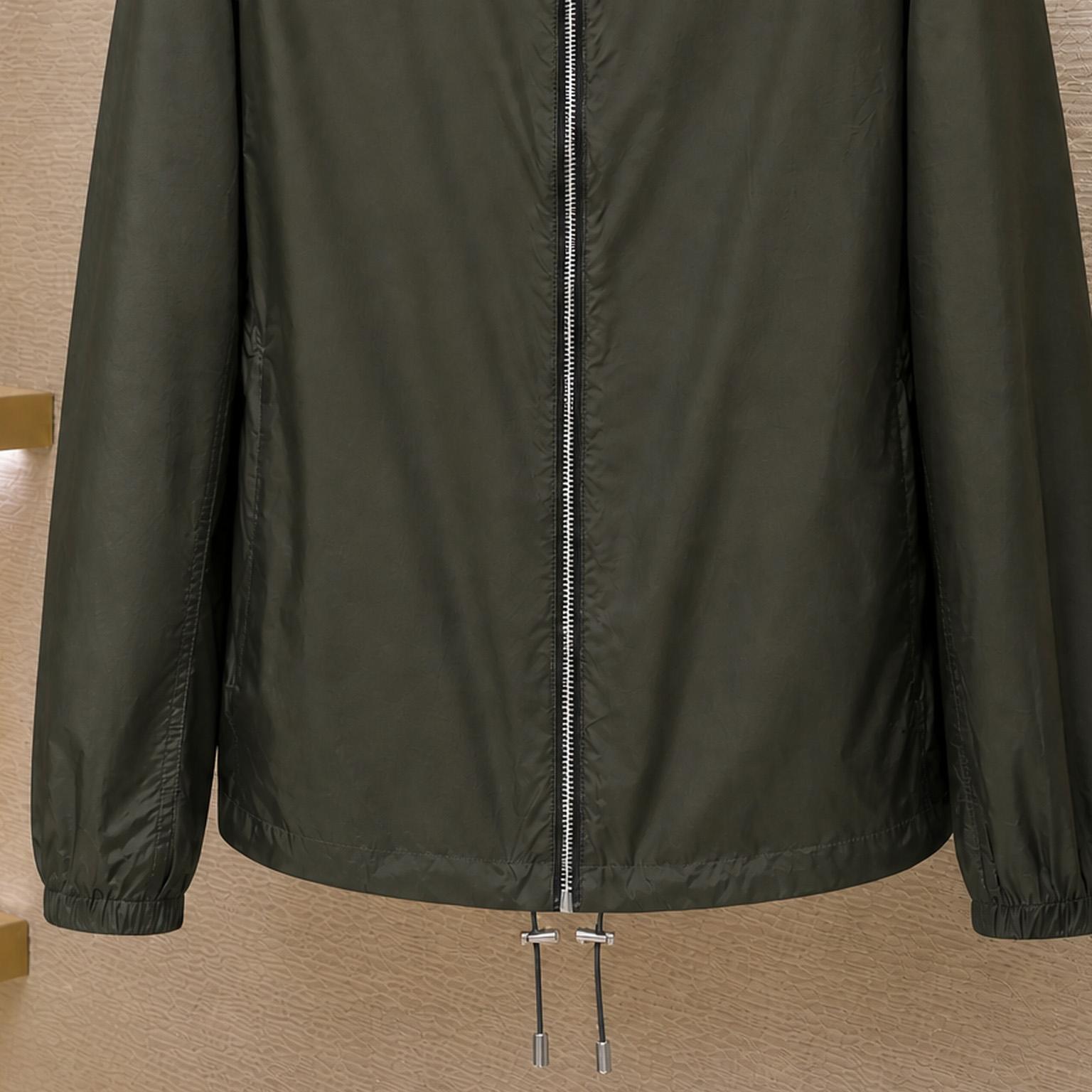 Canada Goose Drift Hooded Jacket - DesignerGu
