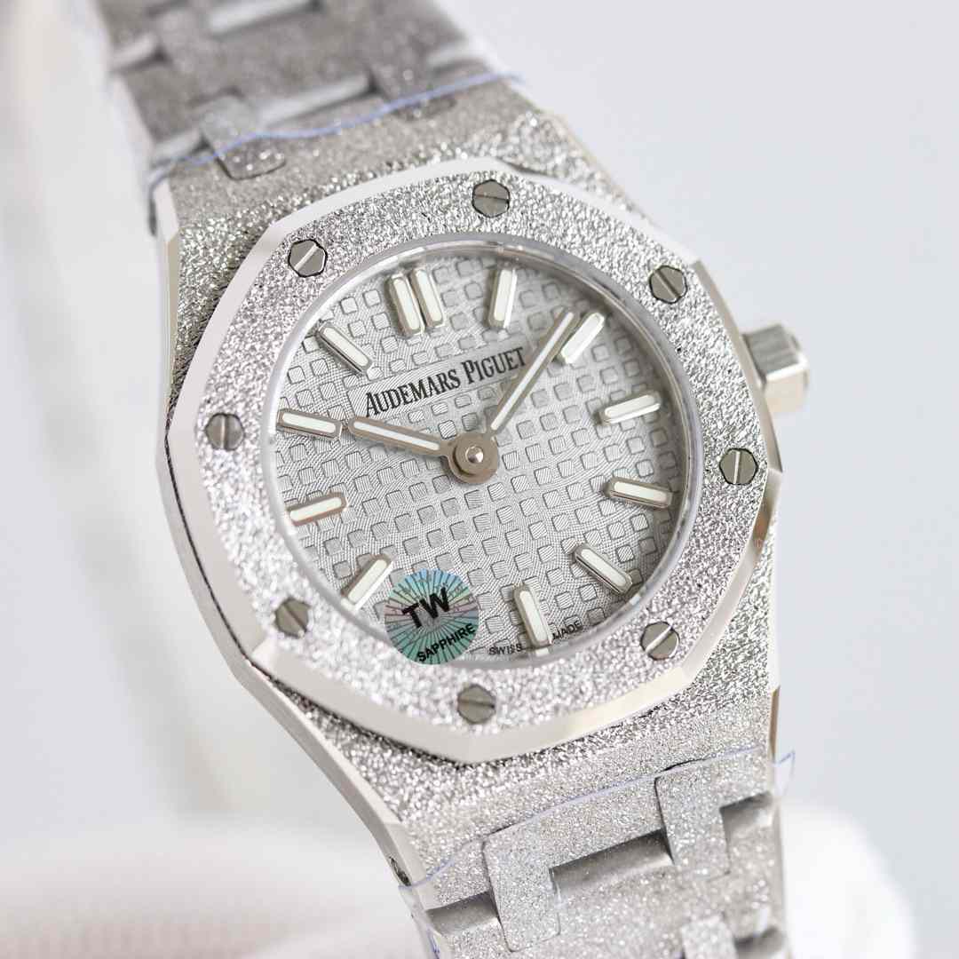 Audemars Piguet - Royal Oak 23mm - DesignerGu