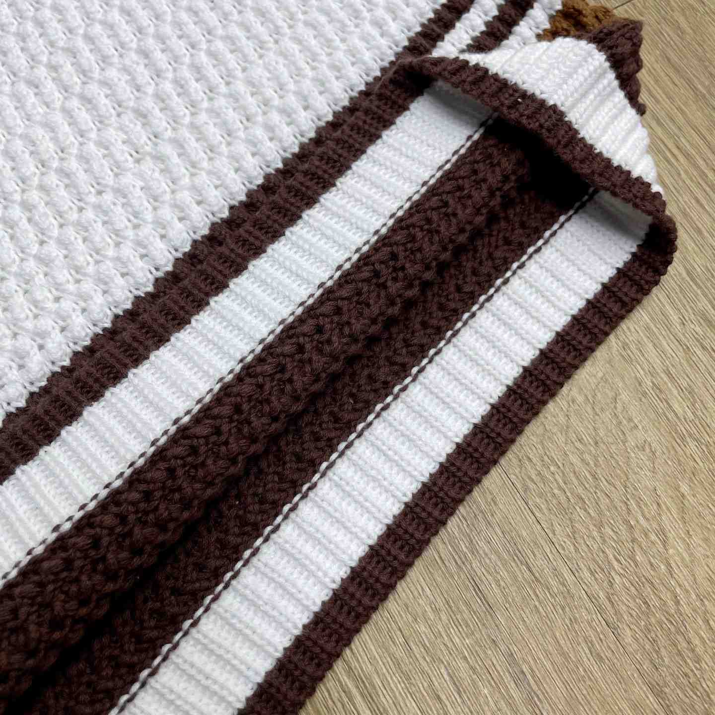 Casablanca White & Brown Tennis Stripe Crochet Shorts D0209 - DesignerGu