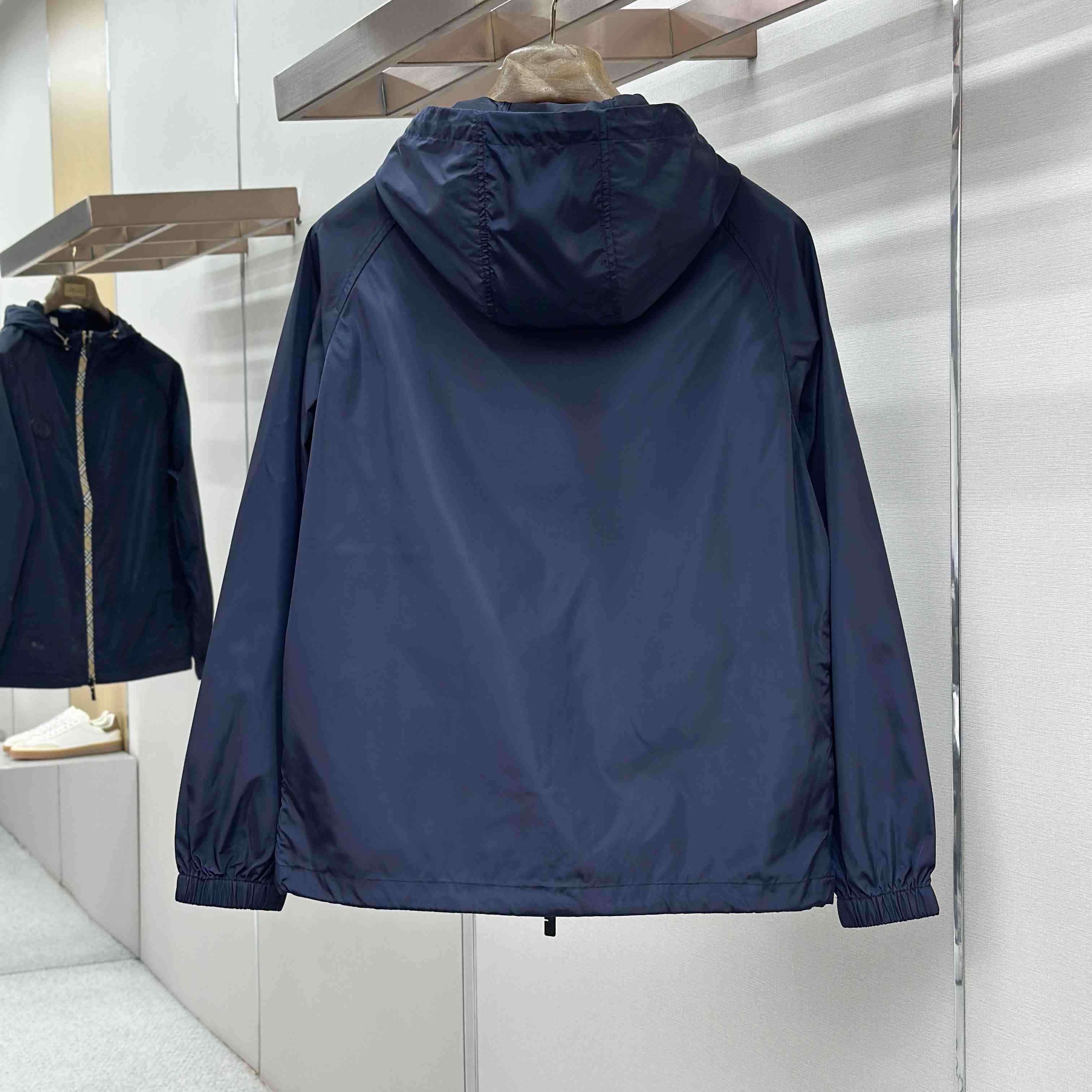 Burberry Nylon Clapton Hooded Jacket - DesignerGu