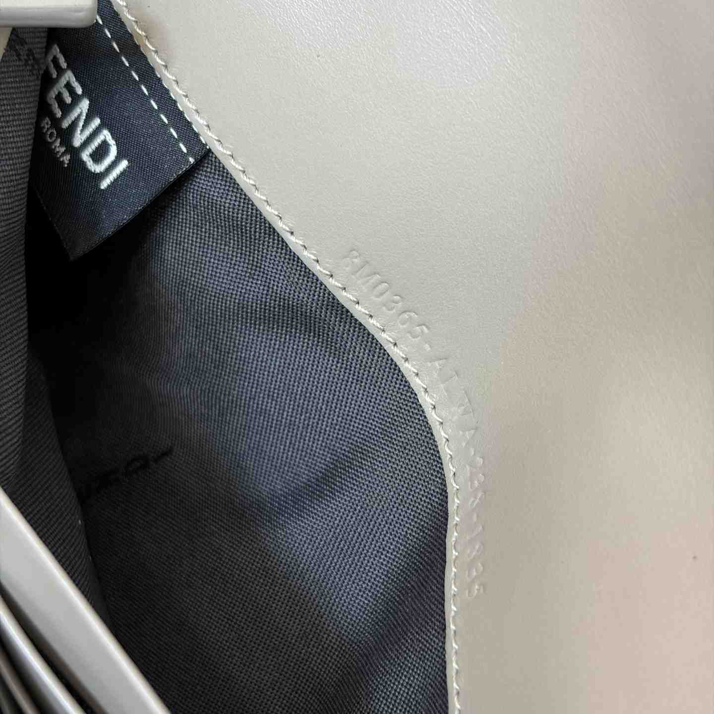 Fendi FF Diamonds Continental With Chain - DesignerGu