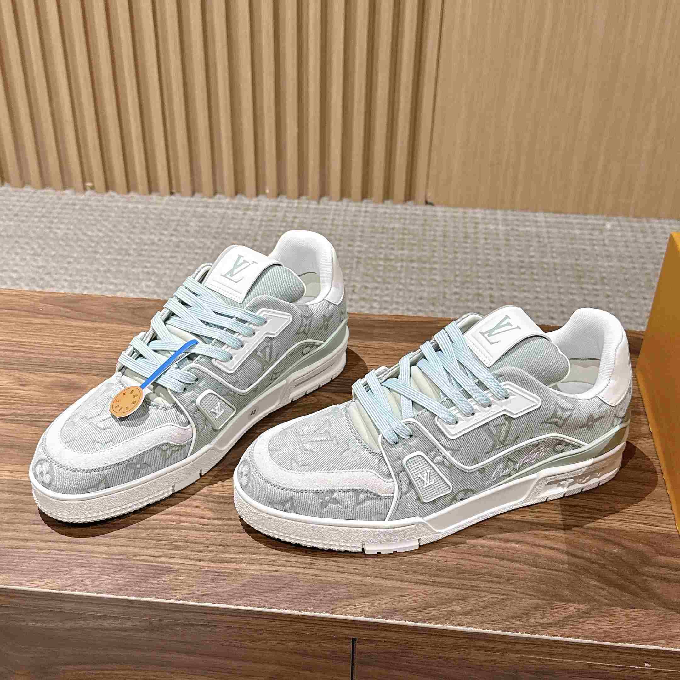 Louis Vuitton LV Trainer Sneaker  1AK7OE（upon uk size） - DesignerGu
