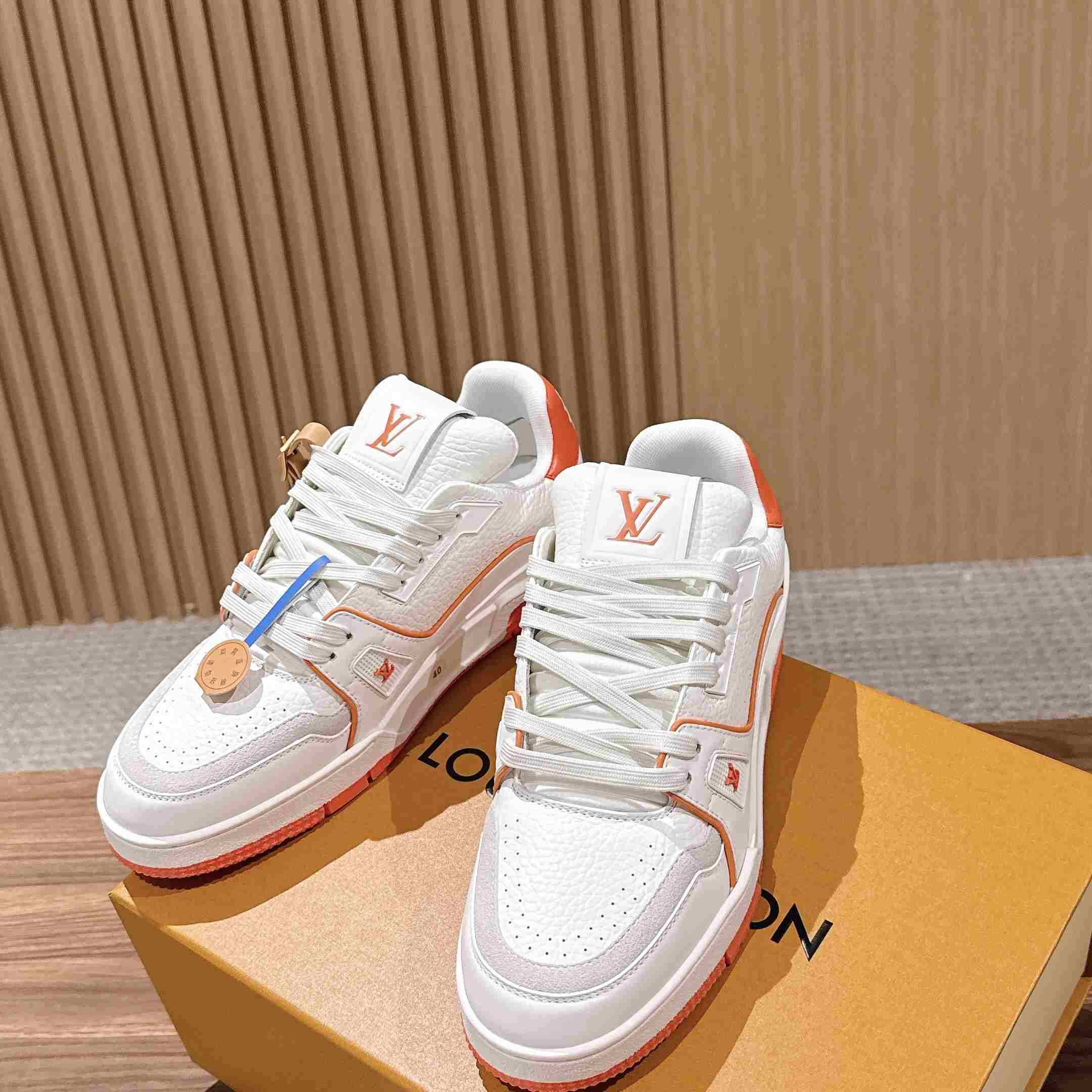 Louis Vuitton LV Trainer Sneaker  1AKRBK（upon uk size） - DesignerGu