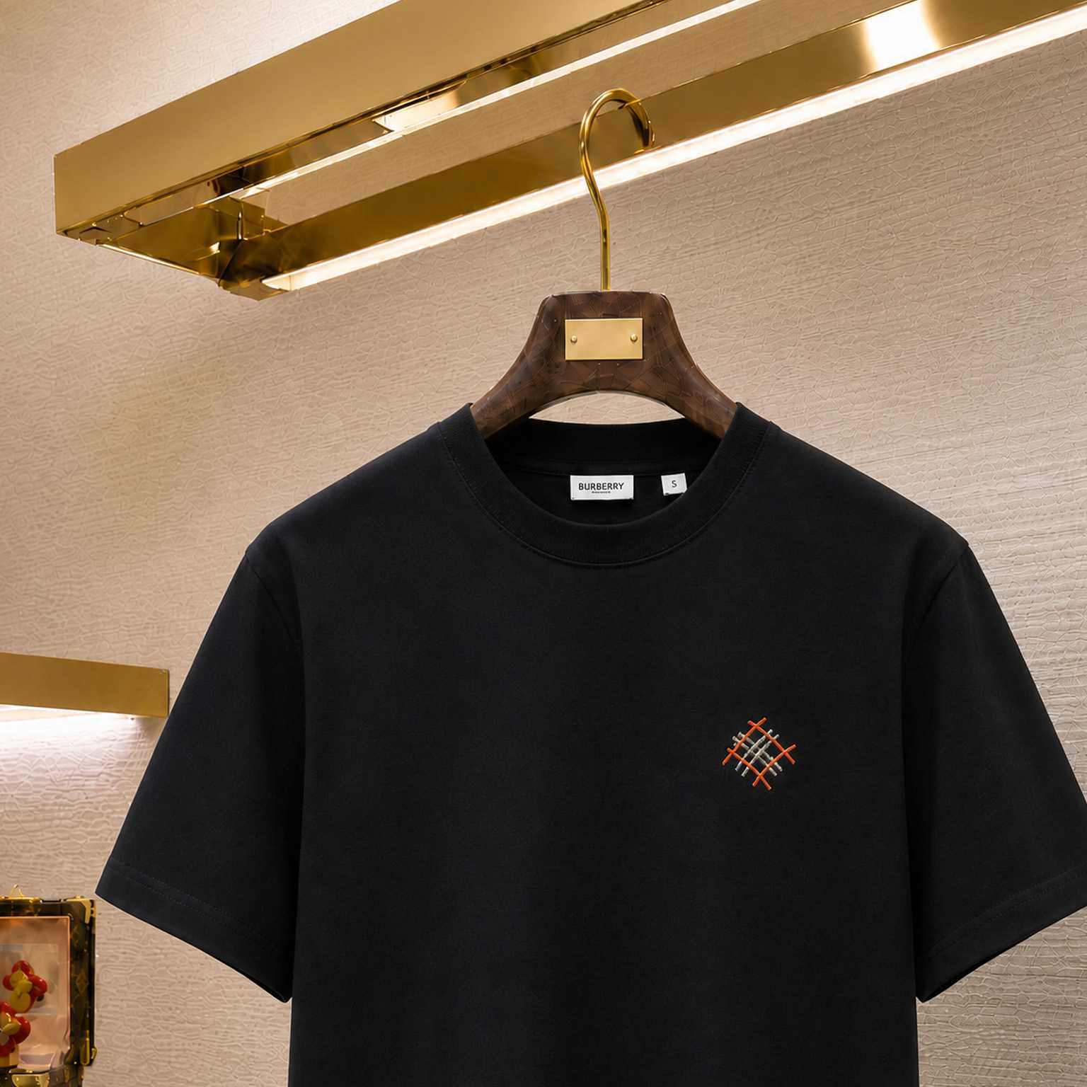Burberry Logo Cotton T-shirt - DesignerGu