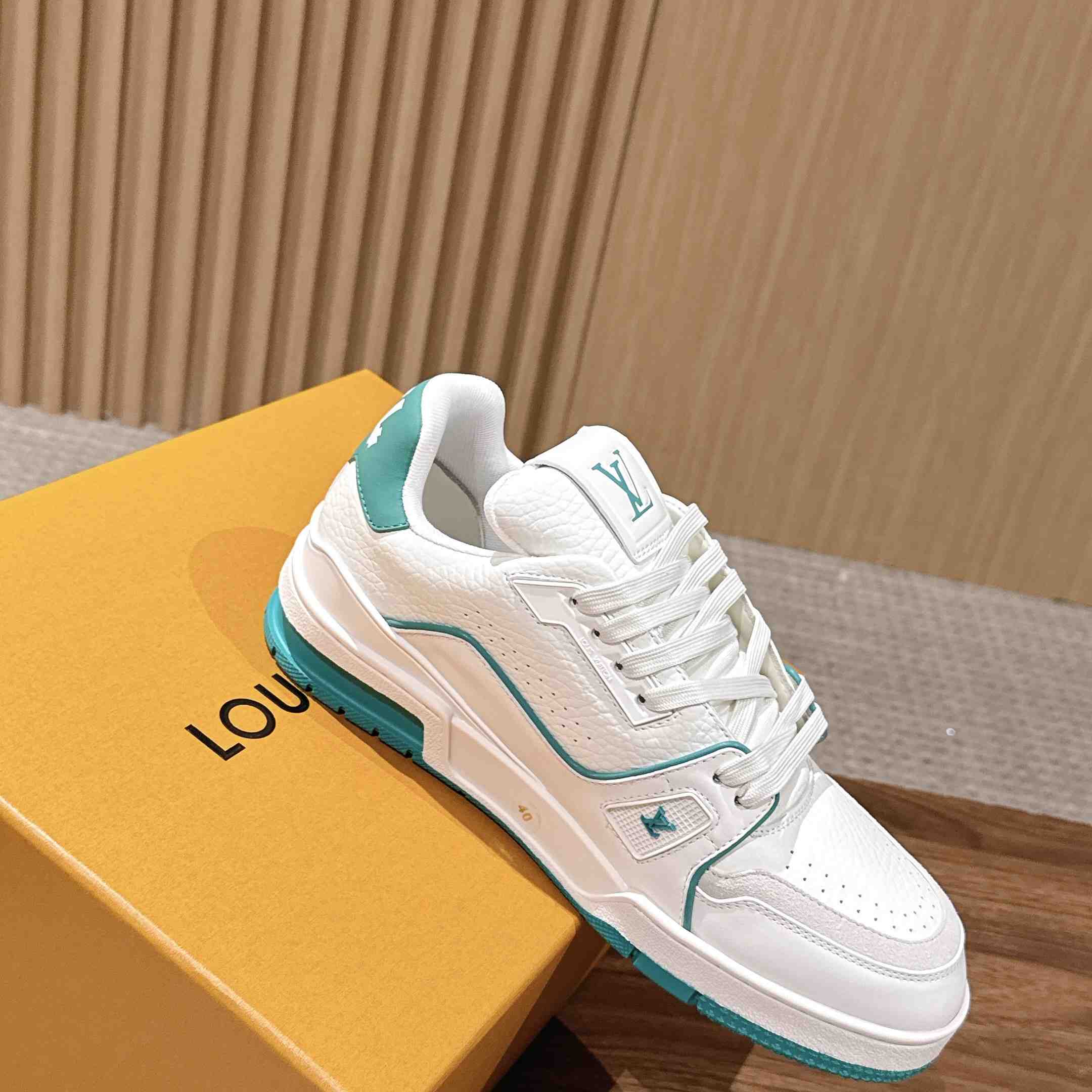 Louis Vuitton LV Trainer Sneaker  1AKRDM（upon uk size） - DesignerGu