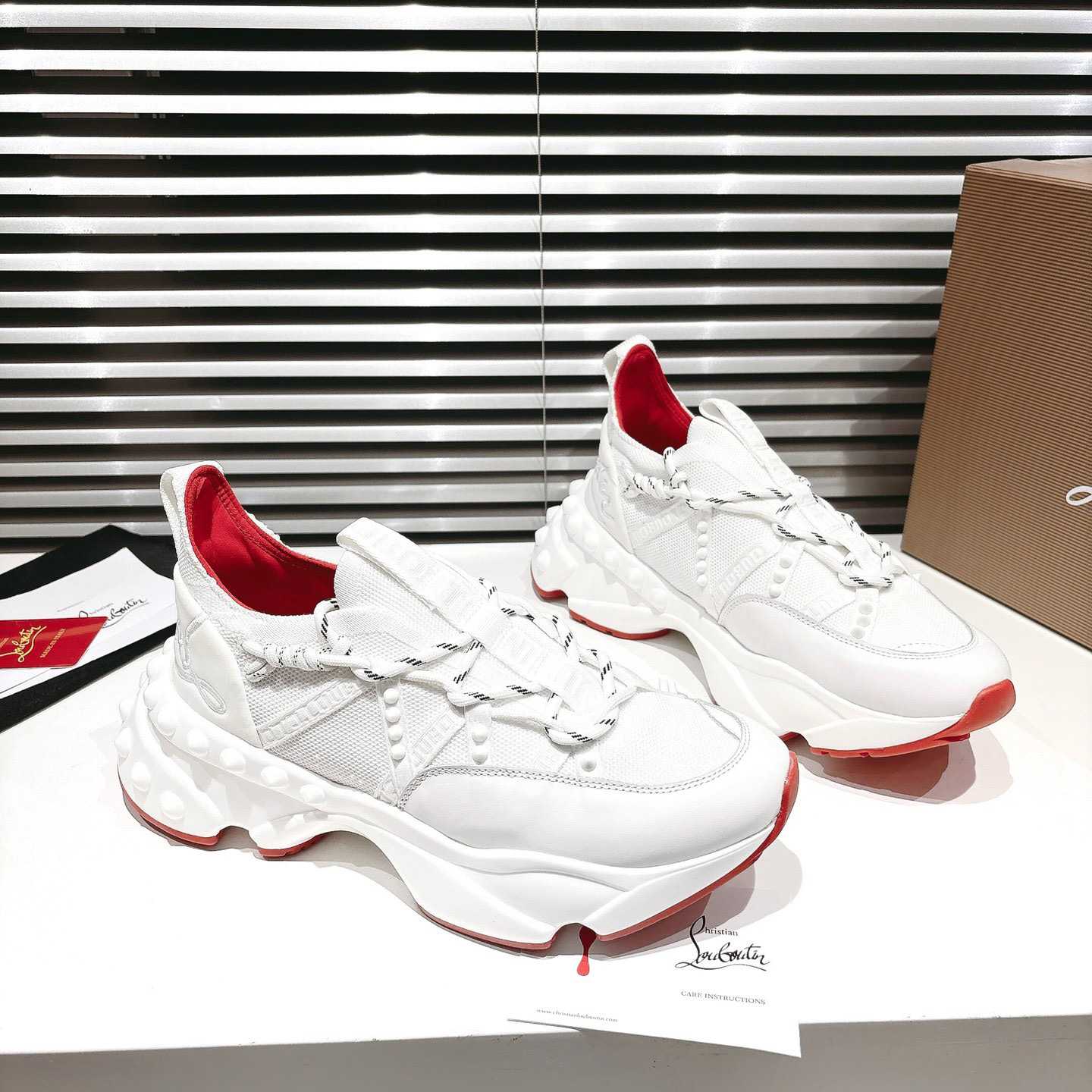 Christian Louboutin Trailnrun Sneakers - DesignerGu