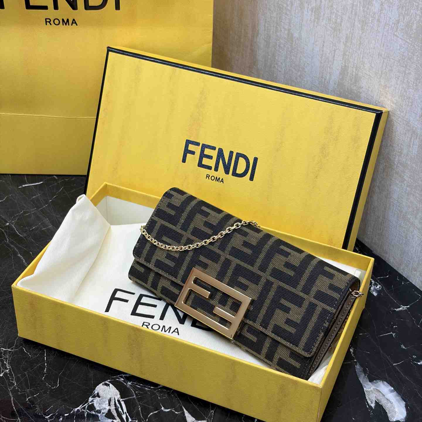 Fendi FF Print Wallet - DesignerGu