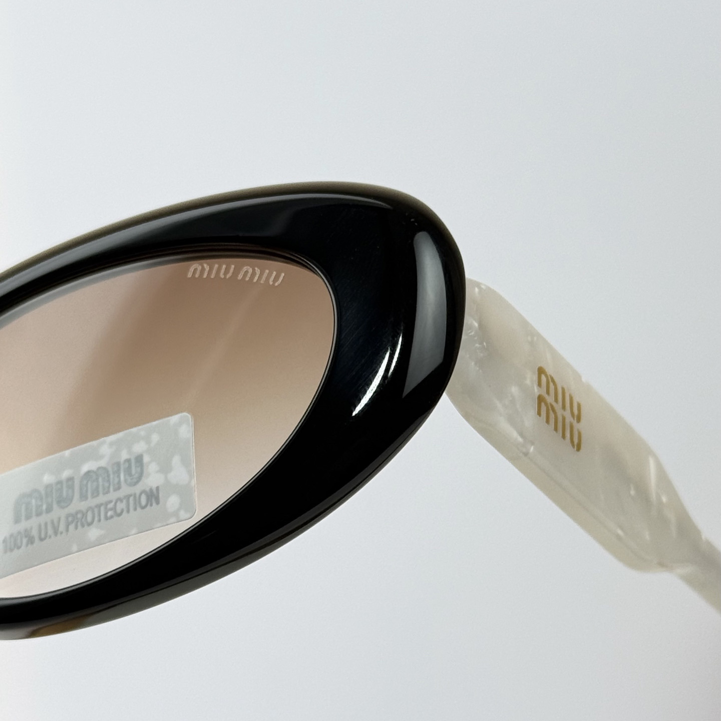 Miu Miu SMU C01S Sunglasses - DesignerGu