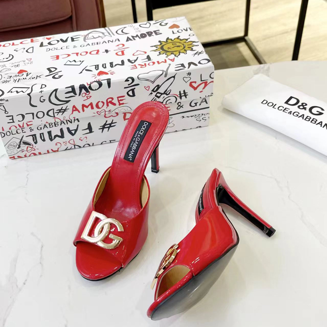 Dolce & Gabbana Patent Leather Mules With DG Logo - DesignerGu