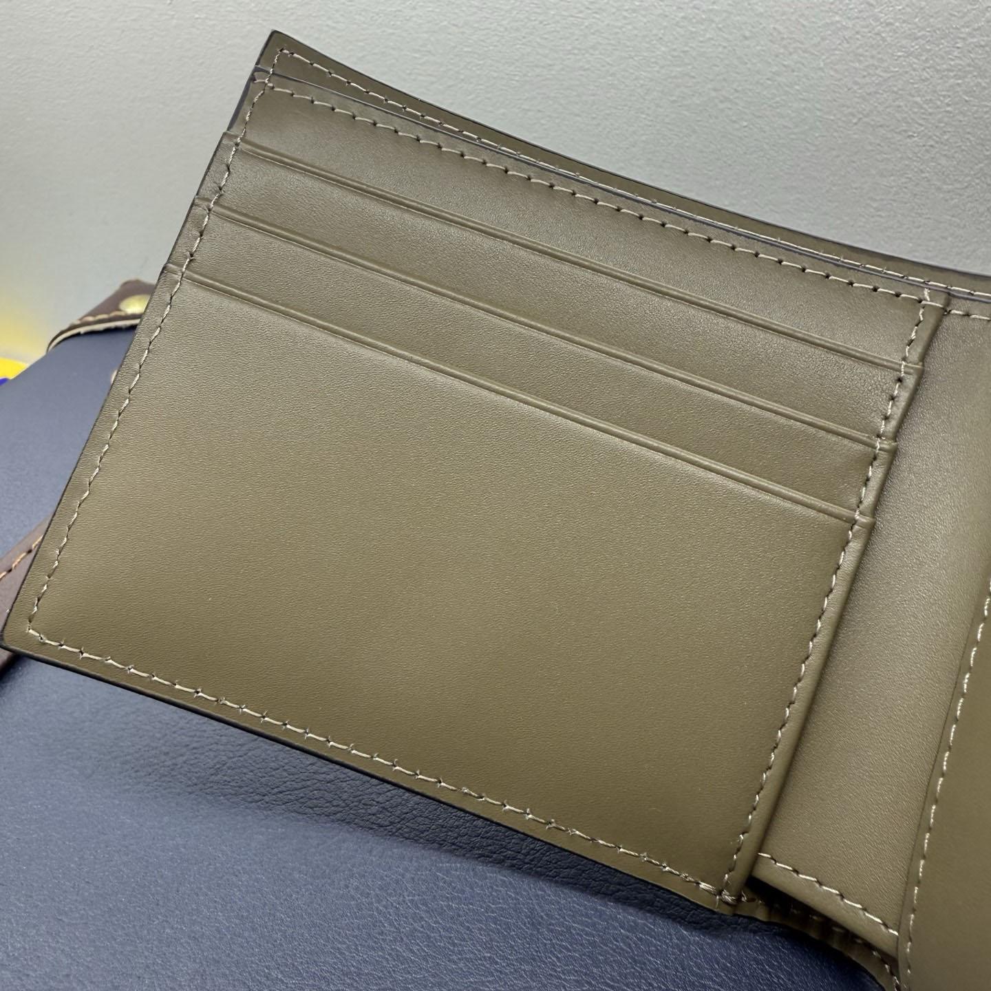 Montblanc Men's Extreme 3.0 Bifold Wallet - DesignerGu