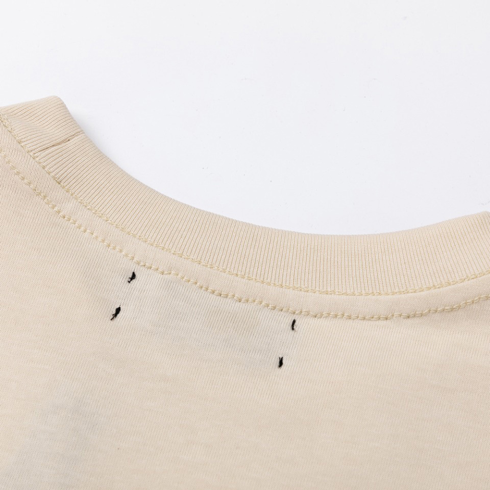 Amiri Zig Zag Crackle Tee - DesignerGu