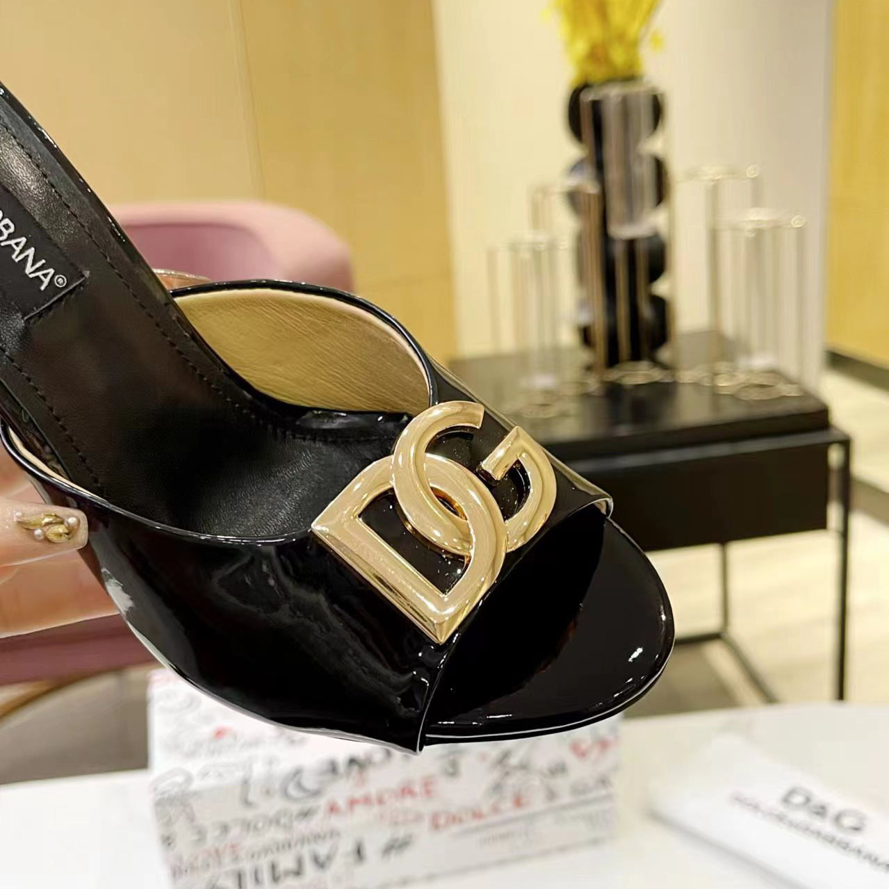 Dolce & Gabbana Patent Leather Mules With DG Logo - DesignerGu