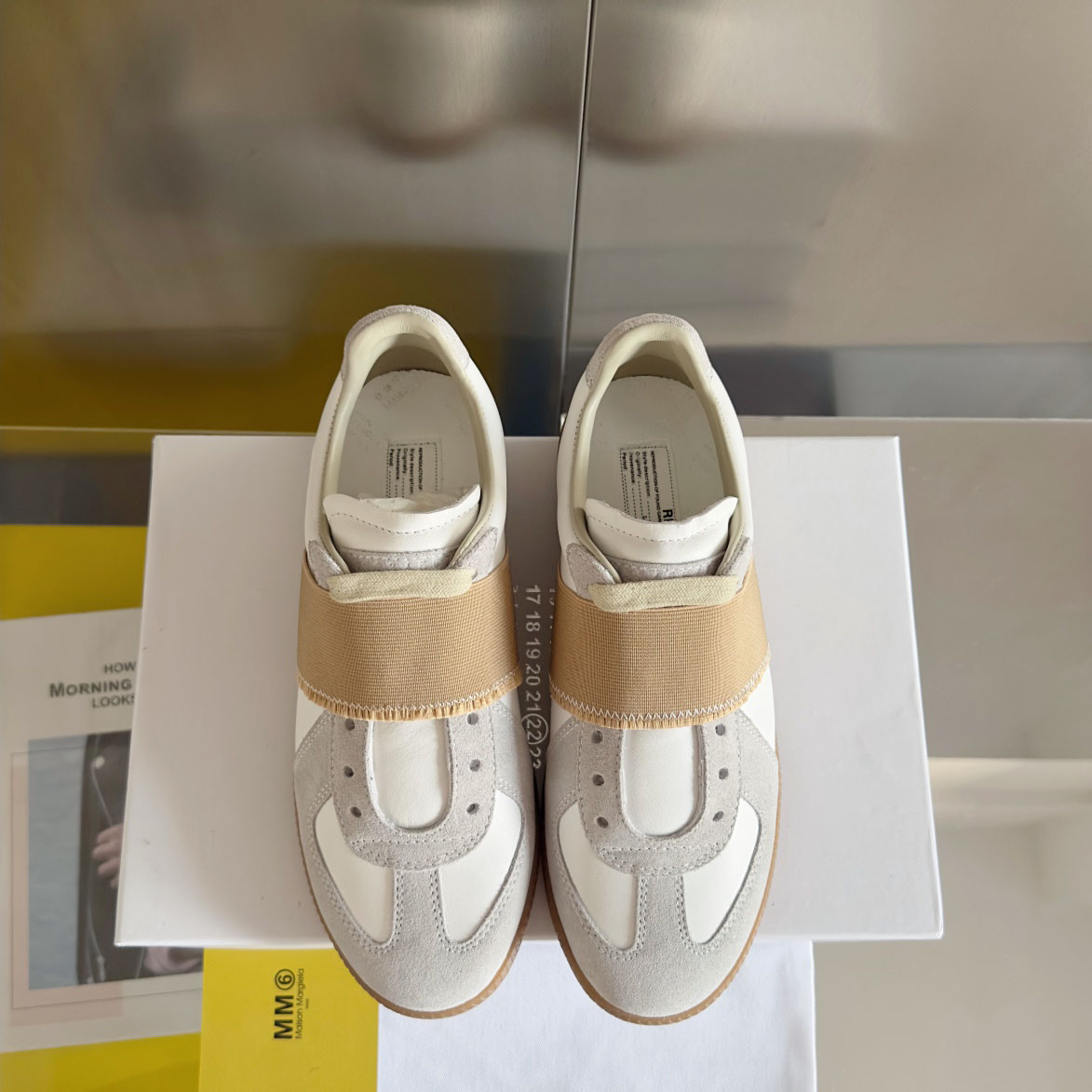 Maison Margiela Wmns Replica Elastic Band Sneaker 'White' - DesignerGu