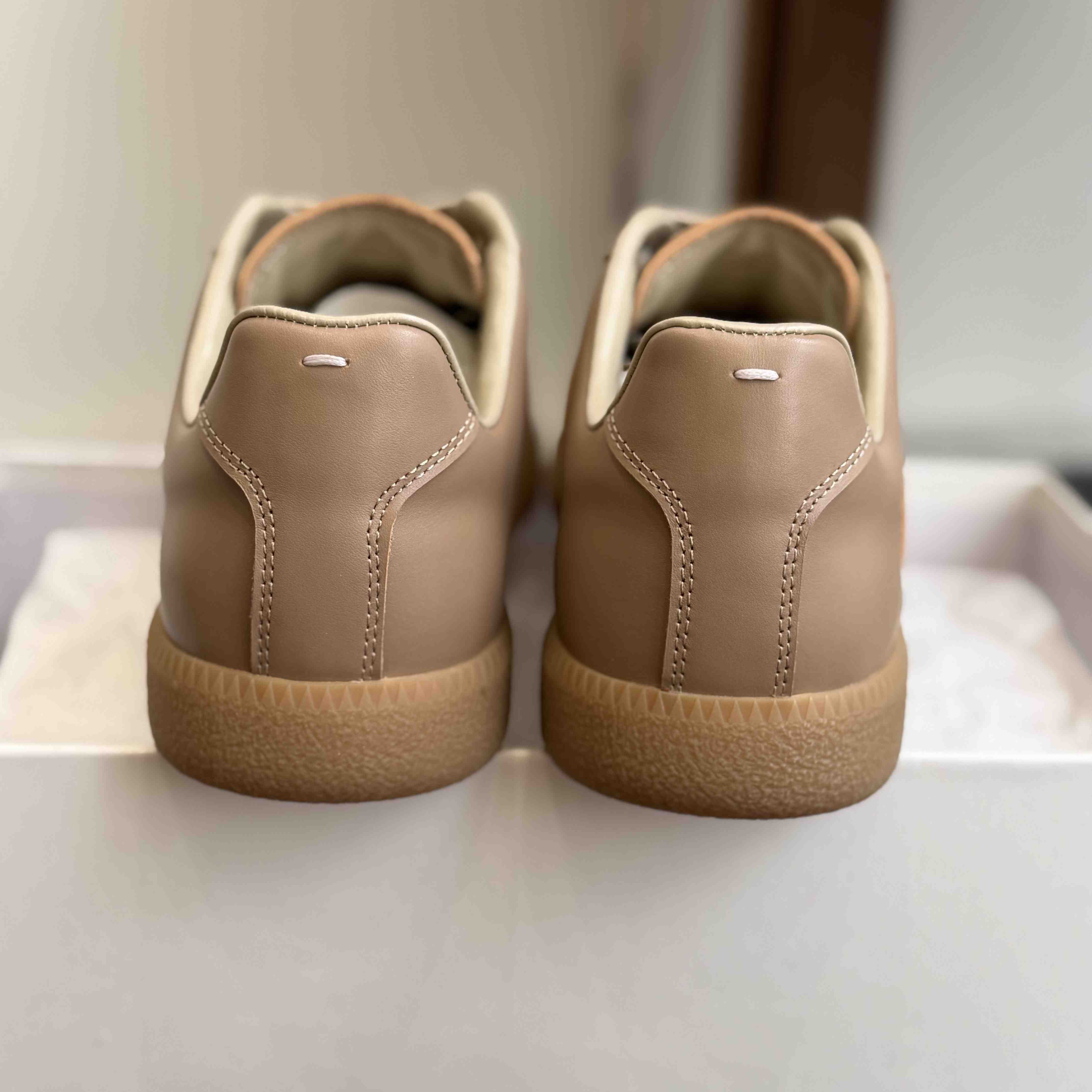 Maison Margiela Leather Replica Sneakers - DesignerGu
