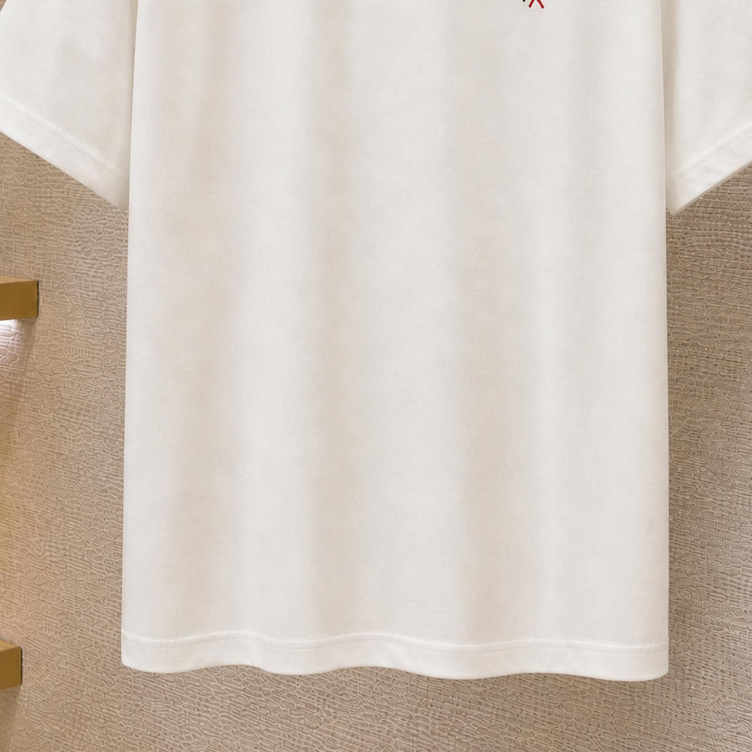 Burberry Logo Cotton T-shirt - DesignerGu