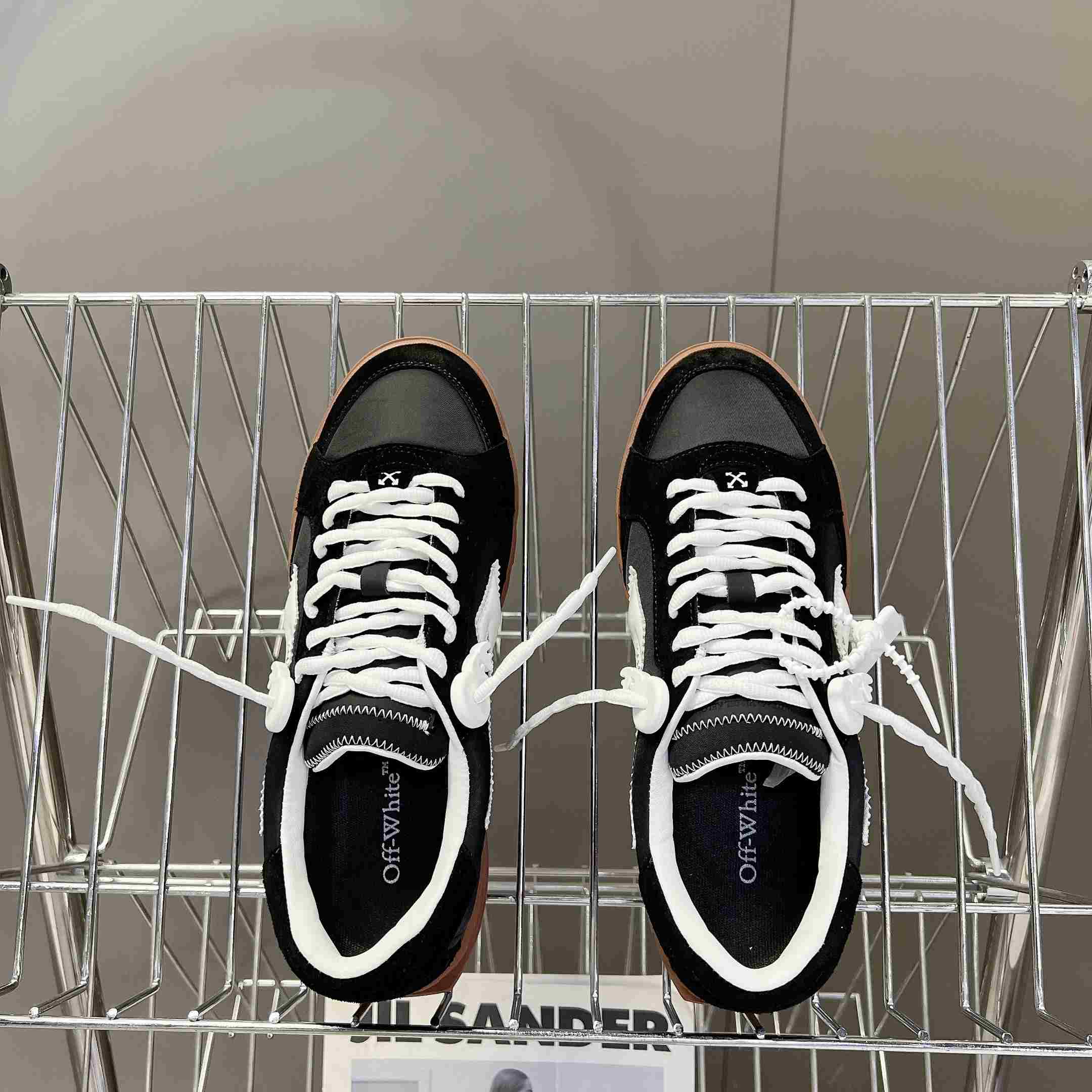 Off-White ‘End Of Play’ Sports Shoes - DesignerGu