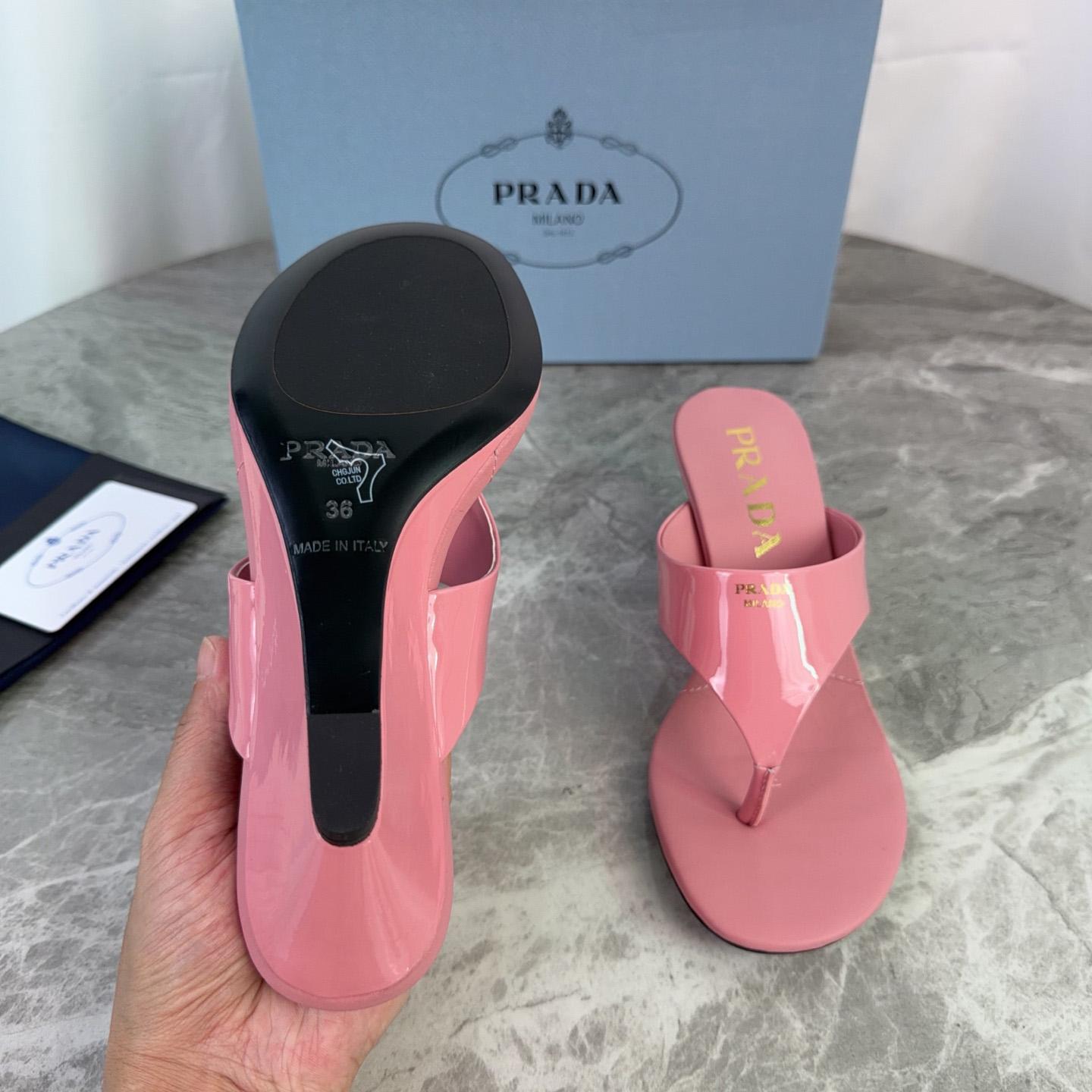 Prada Patent Leather Thong Sandals - DesignerGu