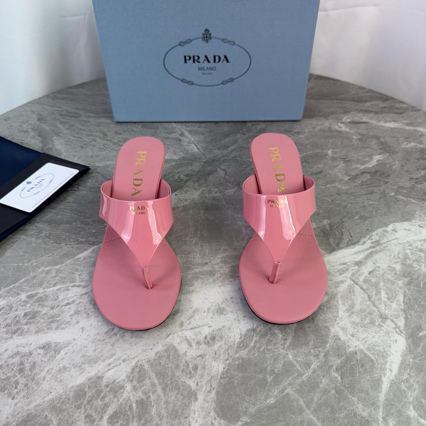 Prada Patent Leather Thong Sandals - DesignerGu