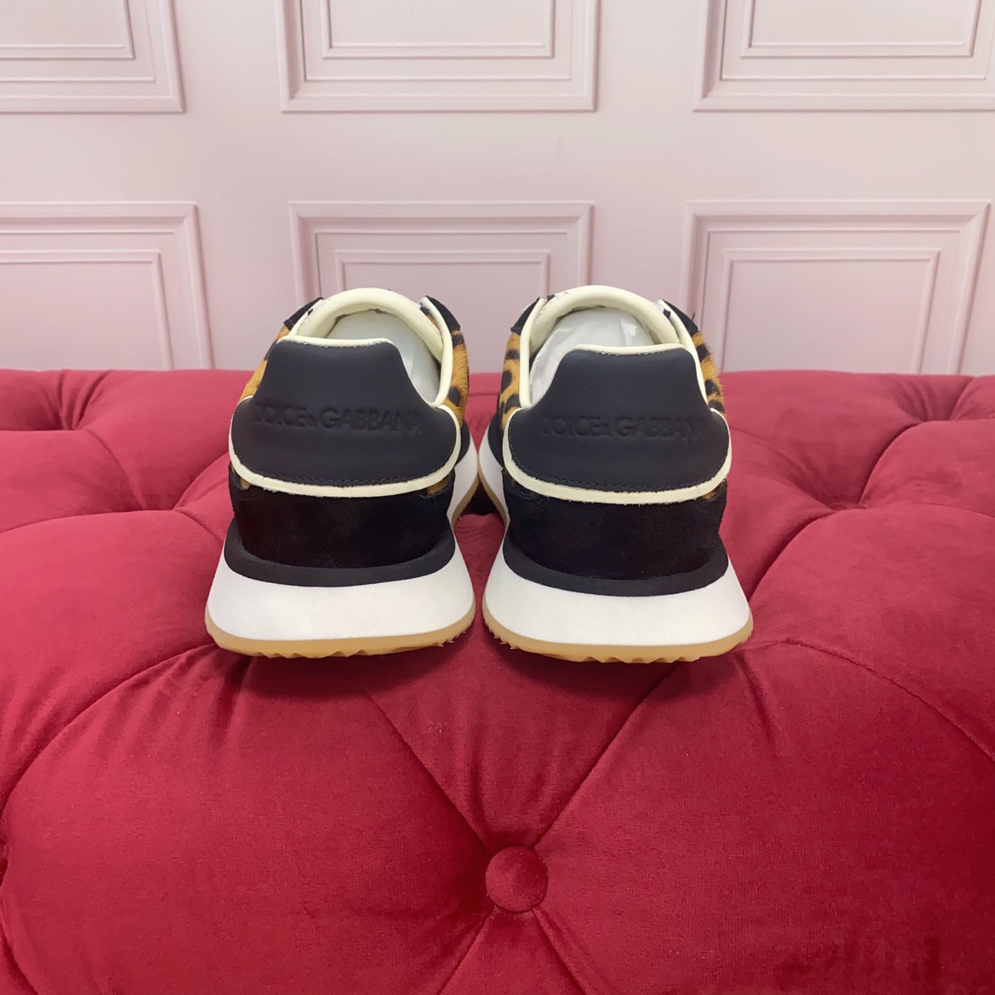 Dolce & Gabbana Leopard-Print Sneakers - DesignerGu